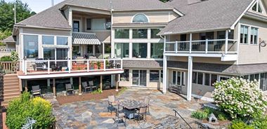image of property with 4 Bed | 6 Bath | 8,574 Sqft