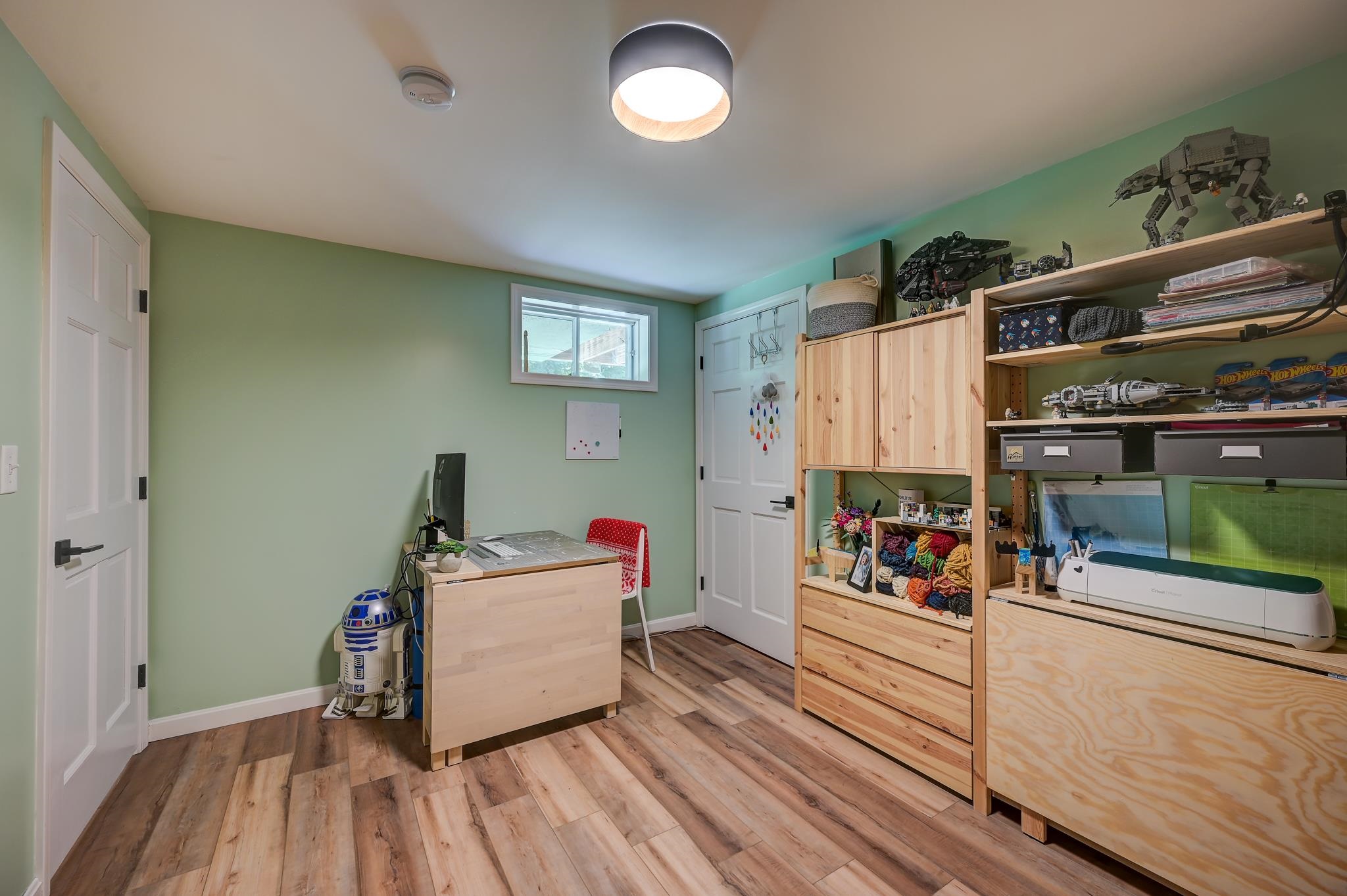 main property photo 40