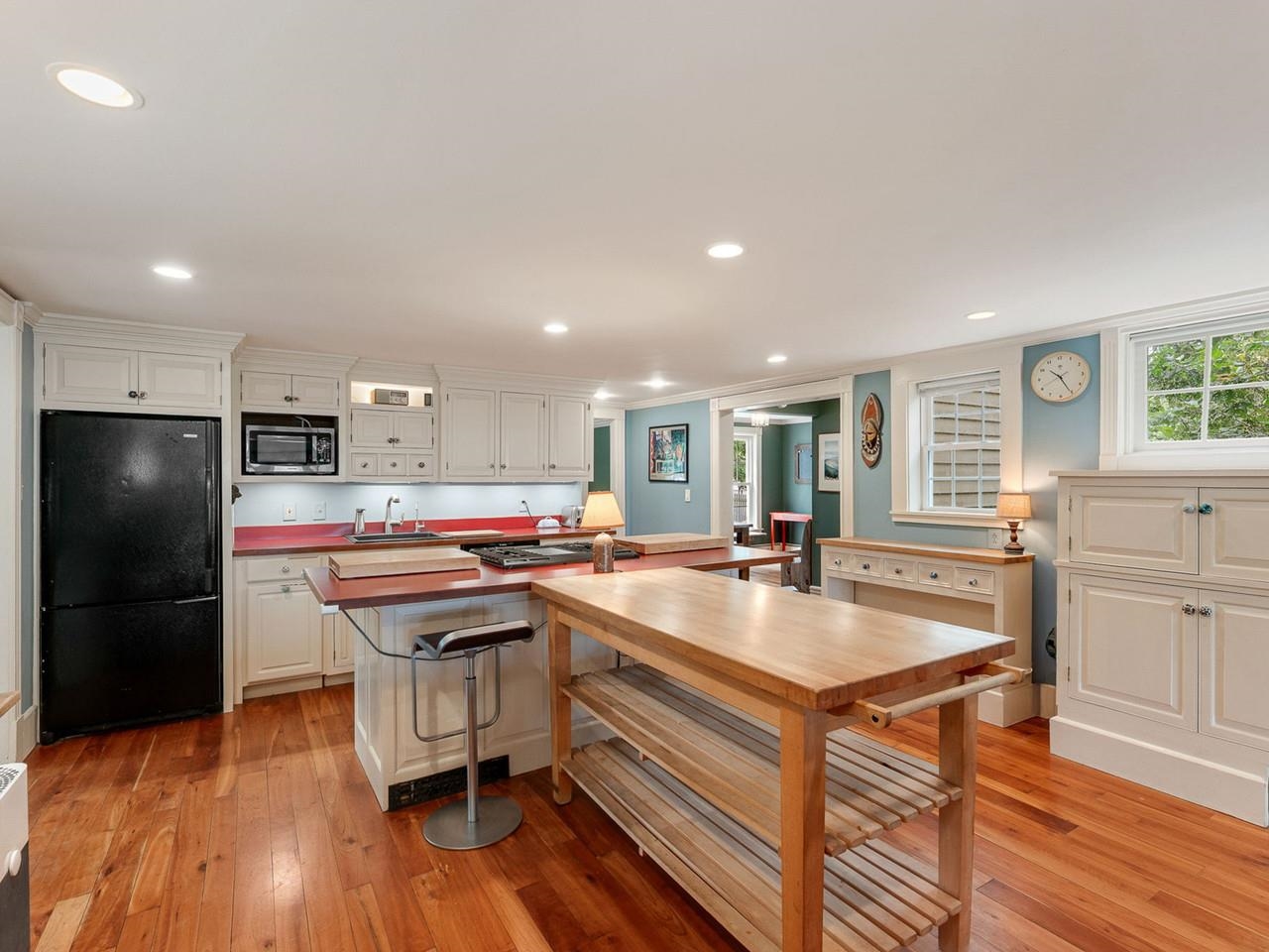 main property photo 12