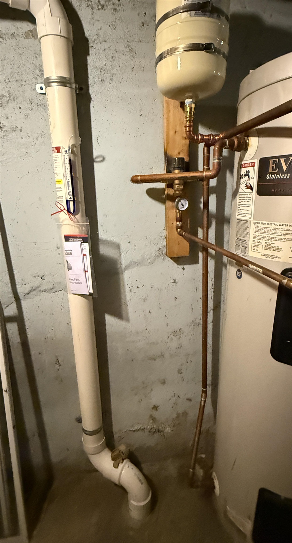 main property photo 30