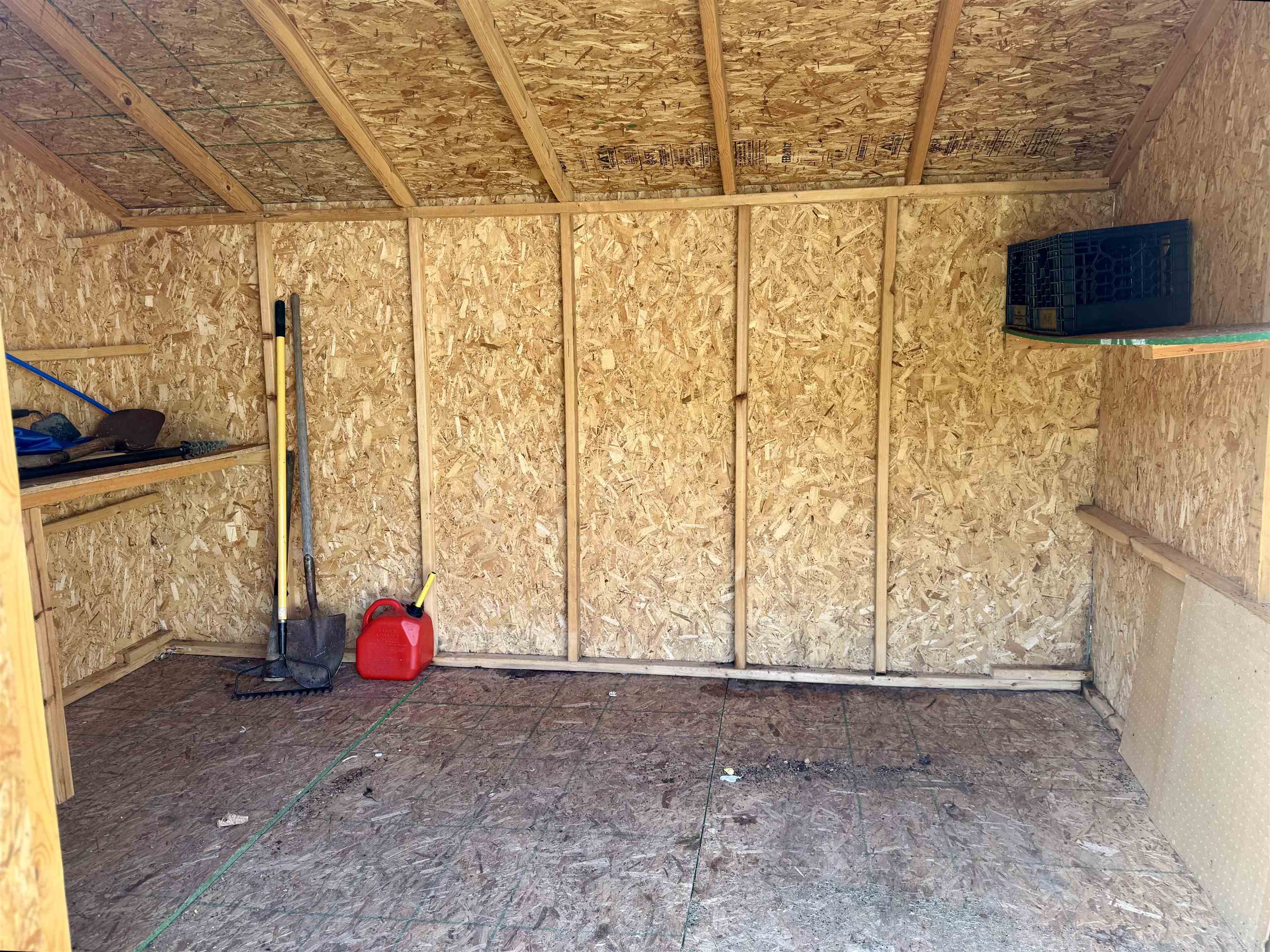main property photo 7