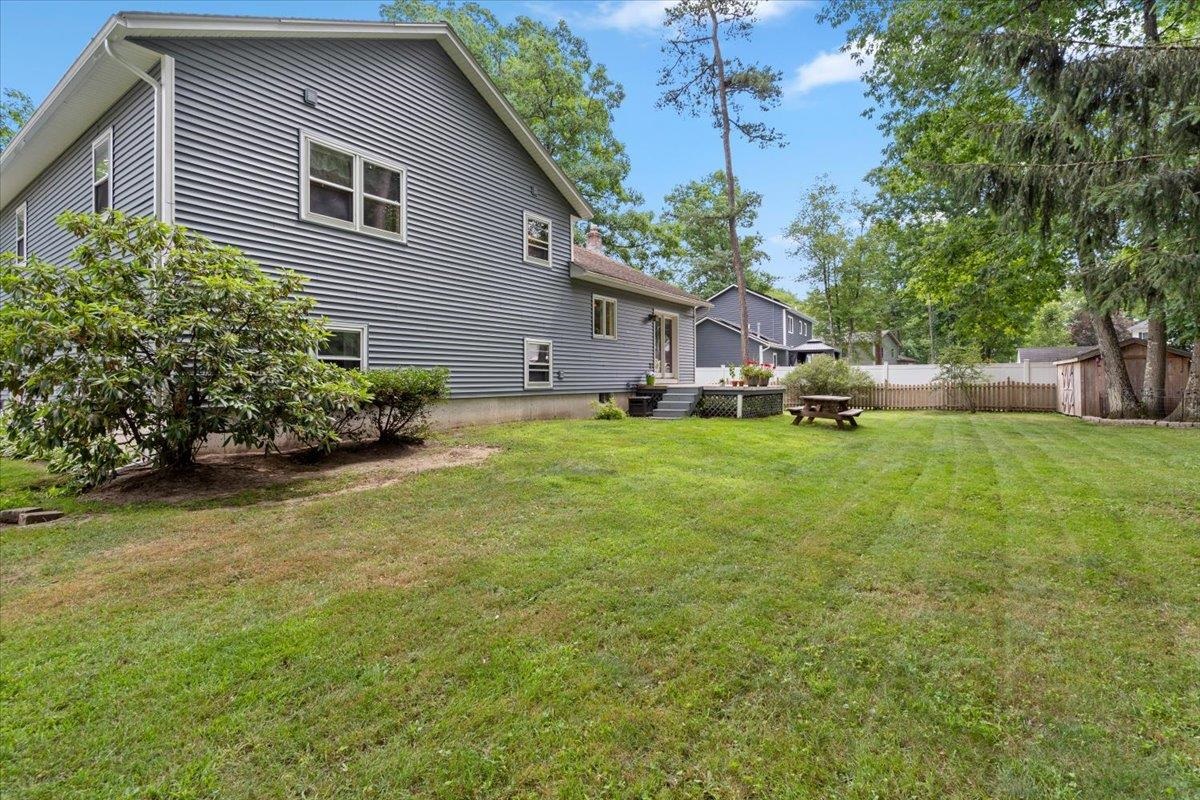 main property photo 47