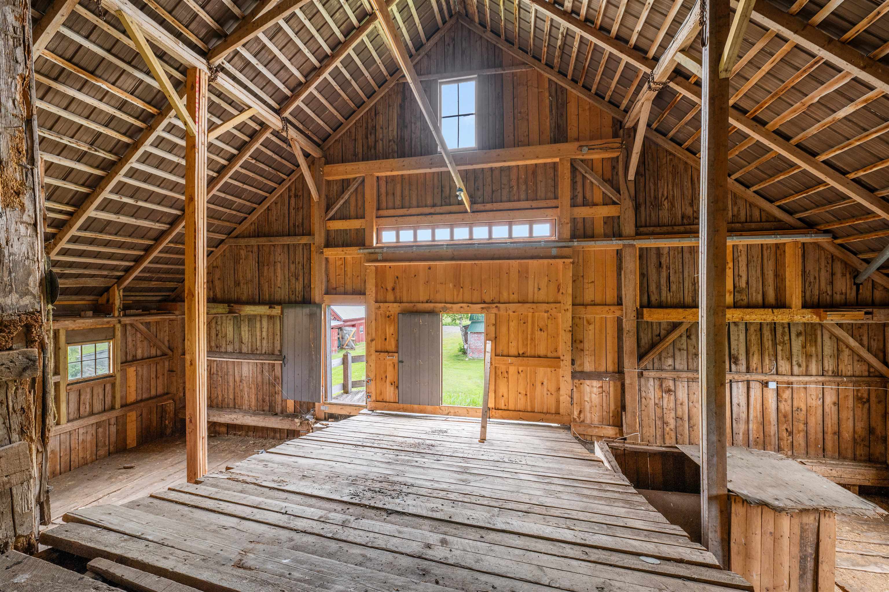 main property photo 19