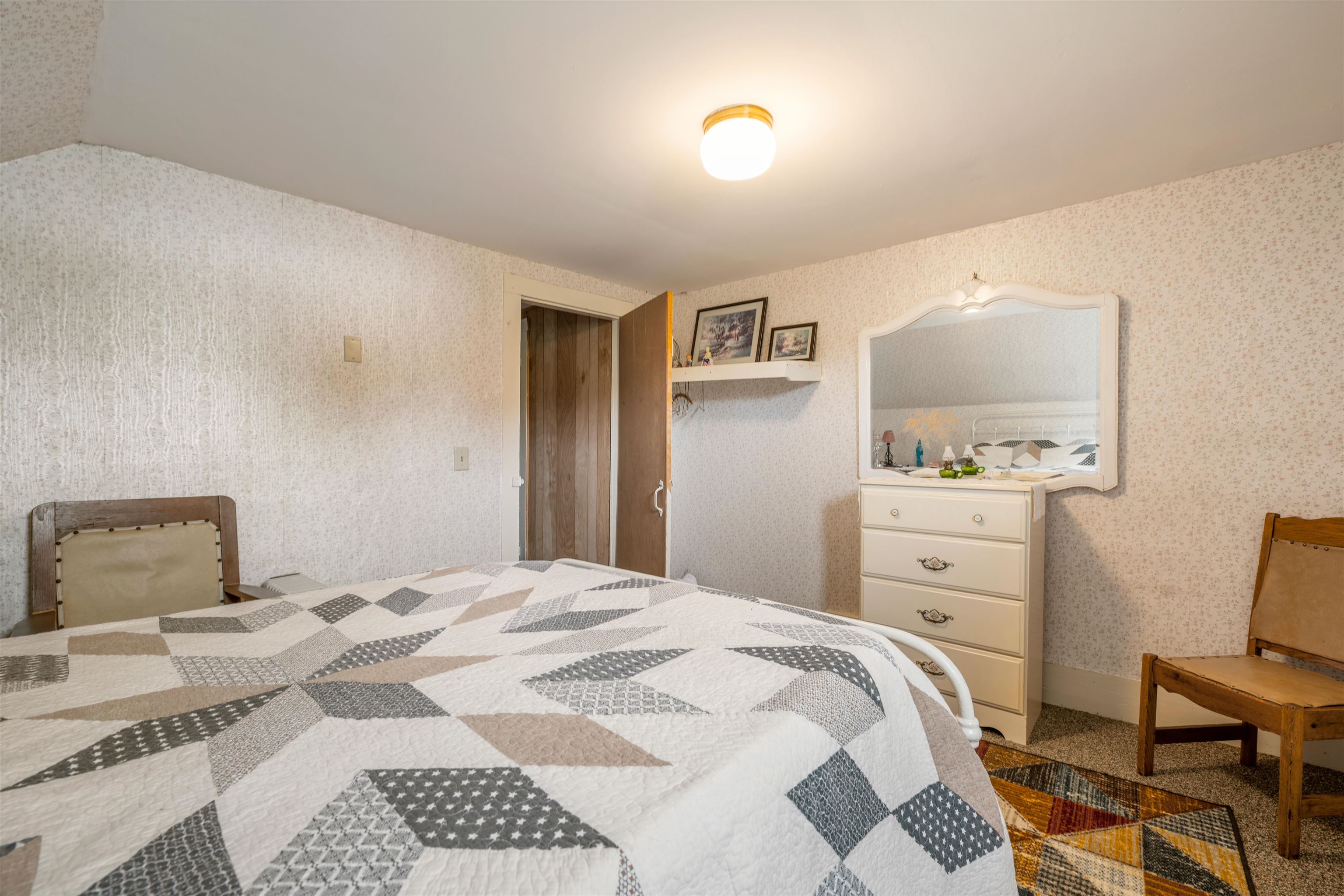 main property photo 50
