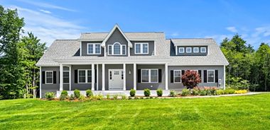 image of property with 4 Bed | 3 Bath | 2,844 Sqft