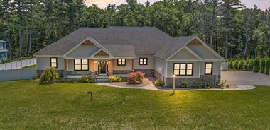image of property with 4 Bed | 4 Bath | 5,027 Sqft