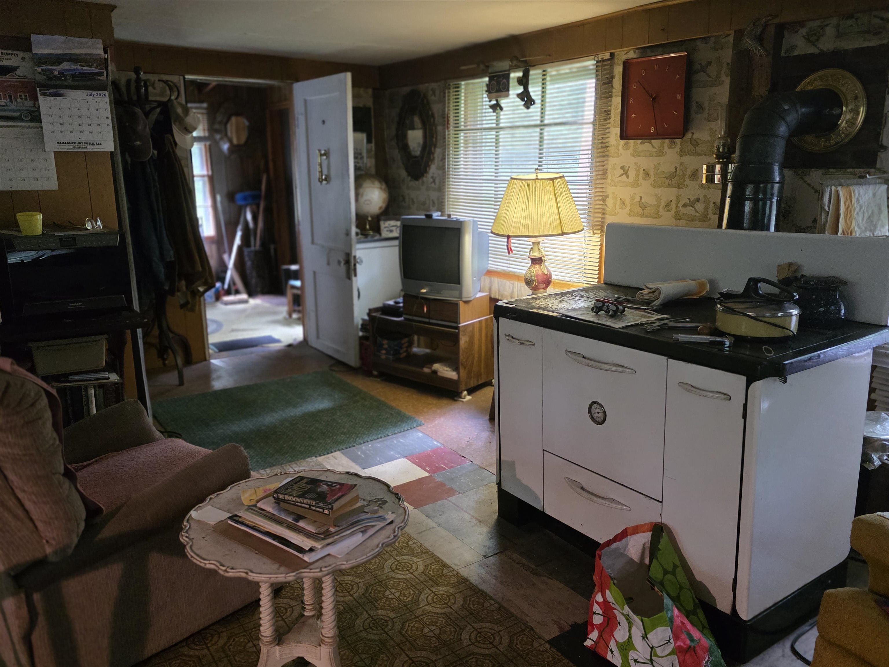main property photo 17