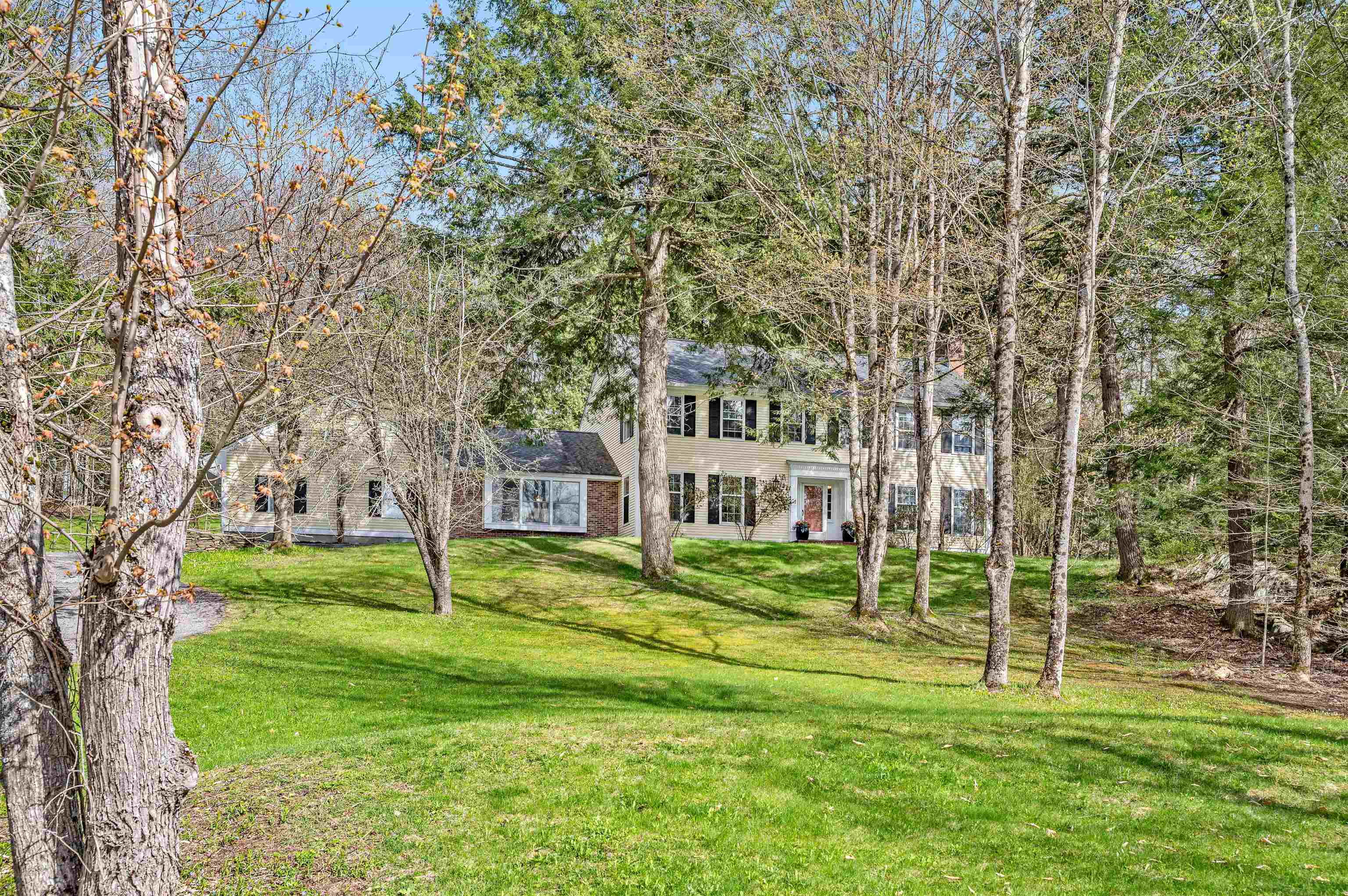main property photo 51