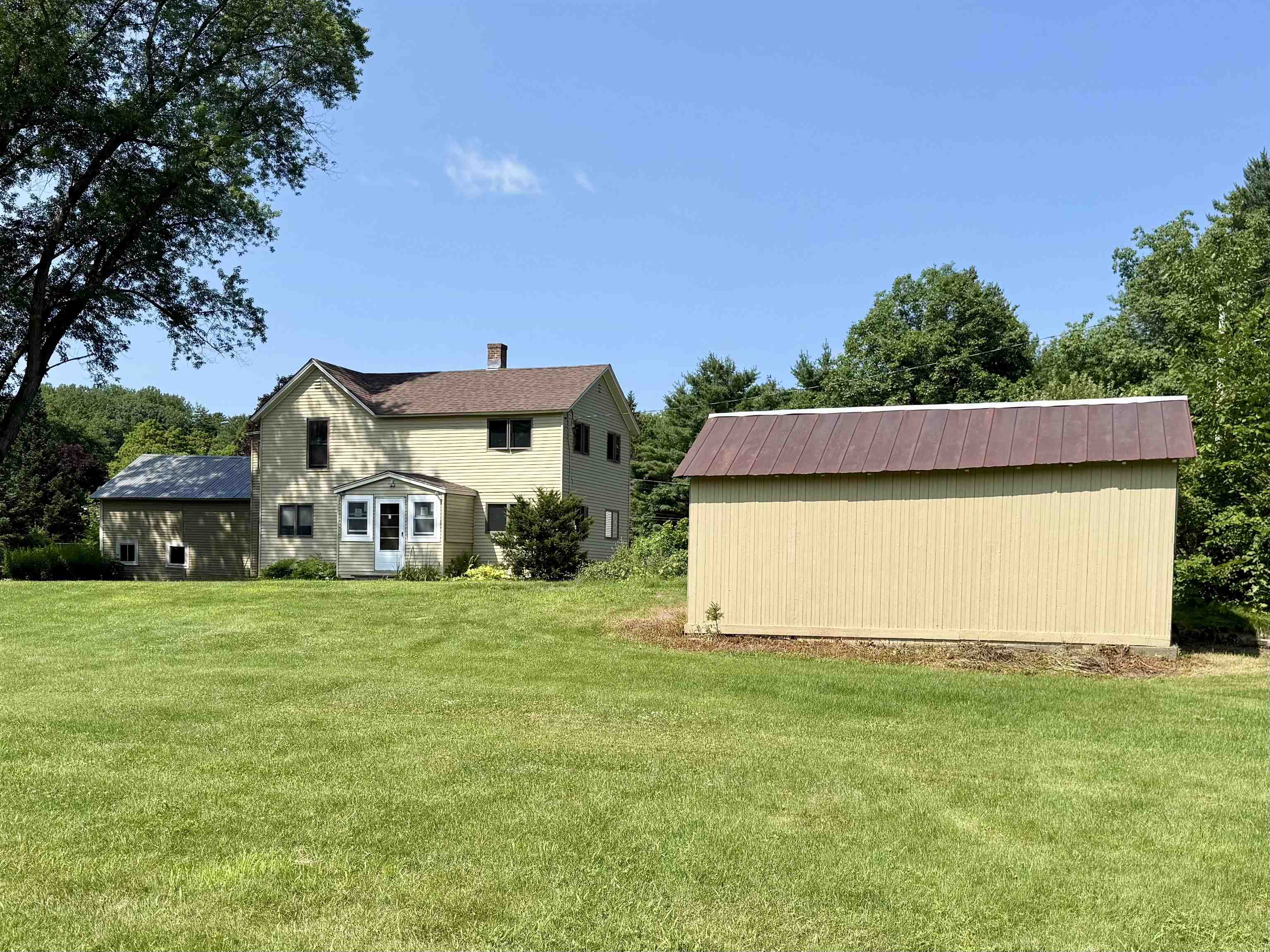 main property photo 20