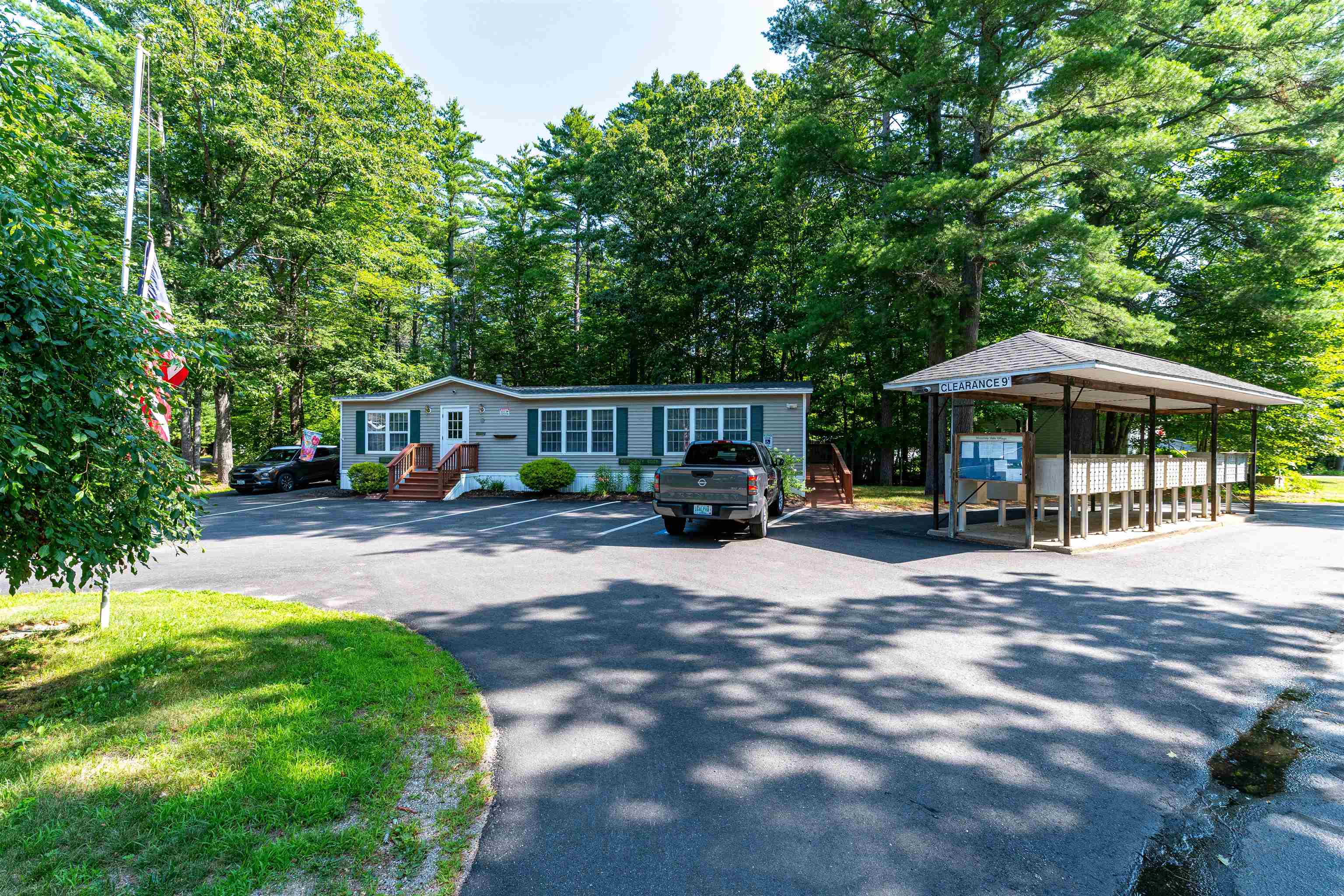 main property photo 16