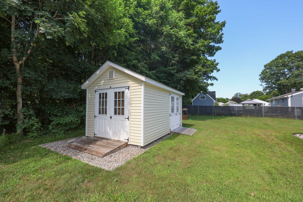 main property photo 59