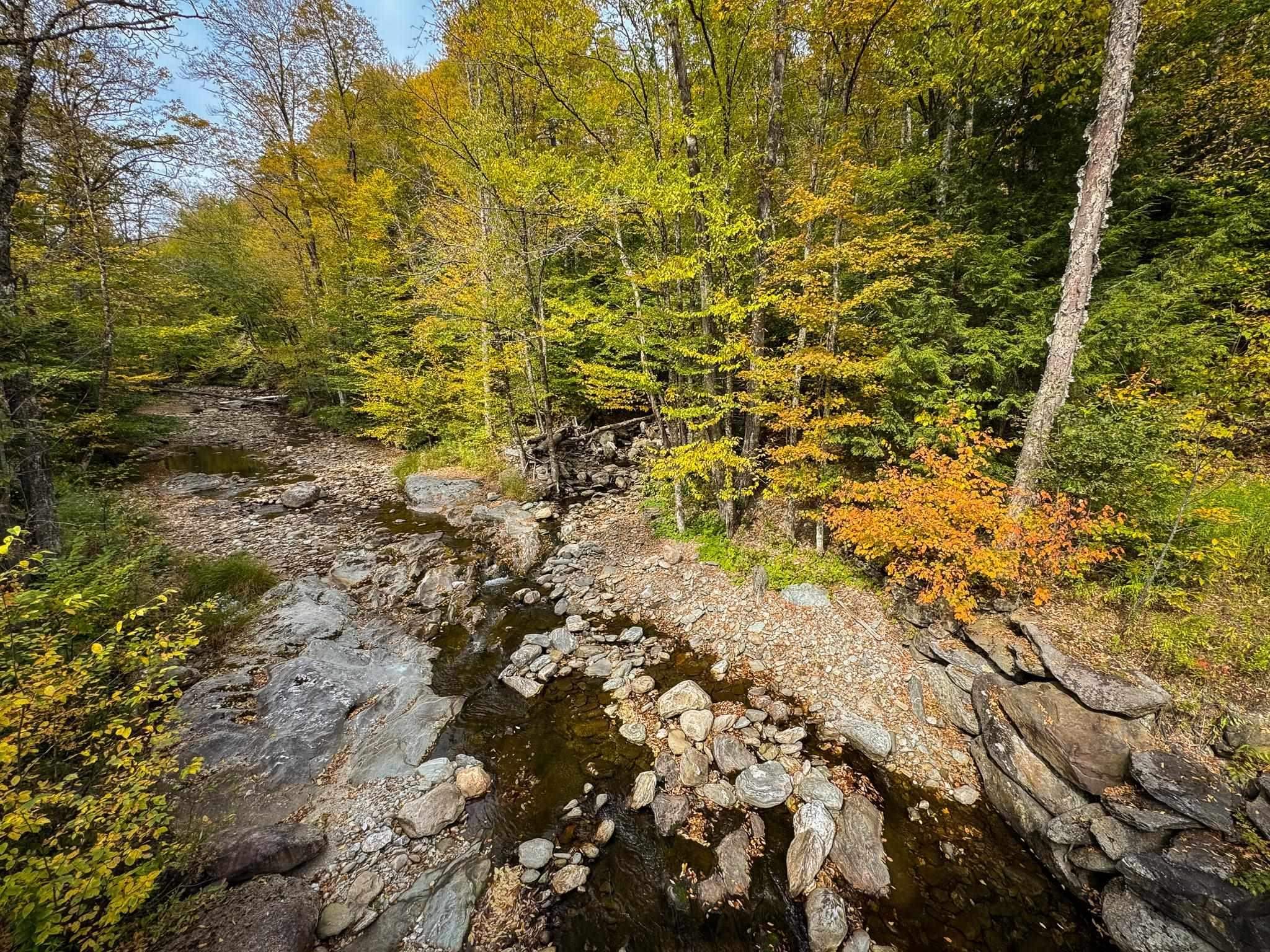 main property photo 24
