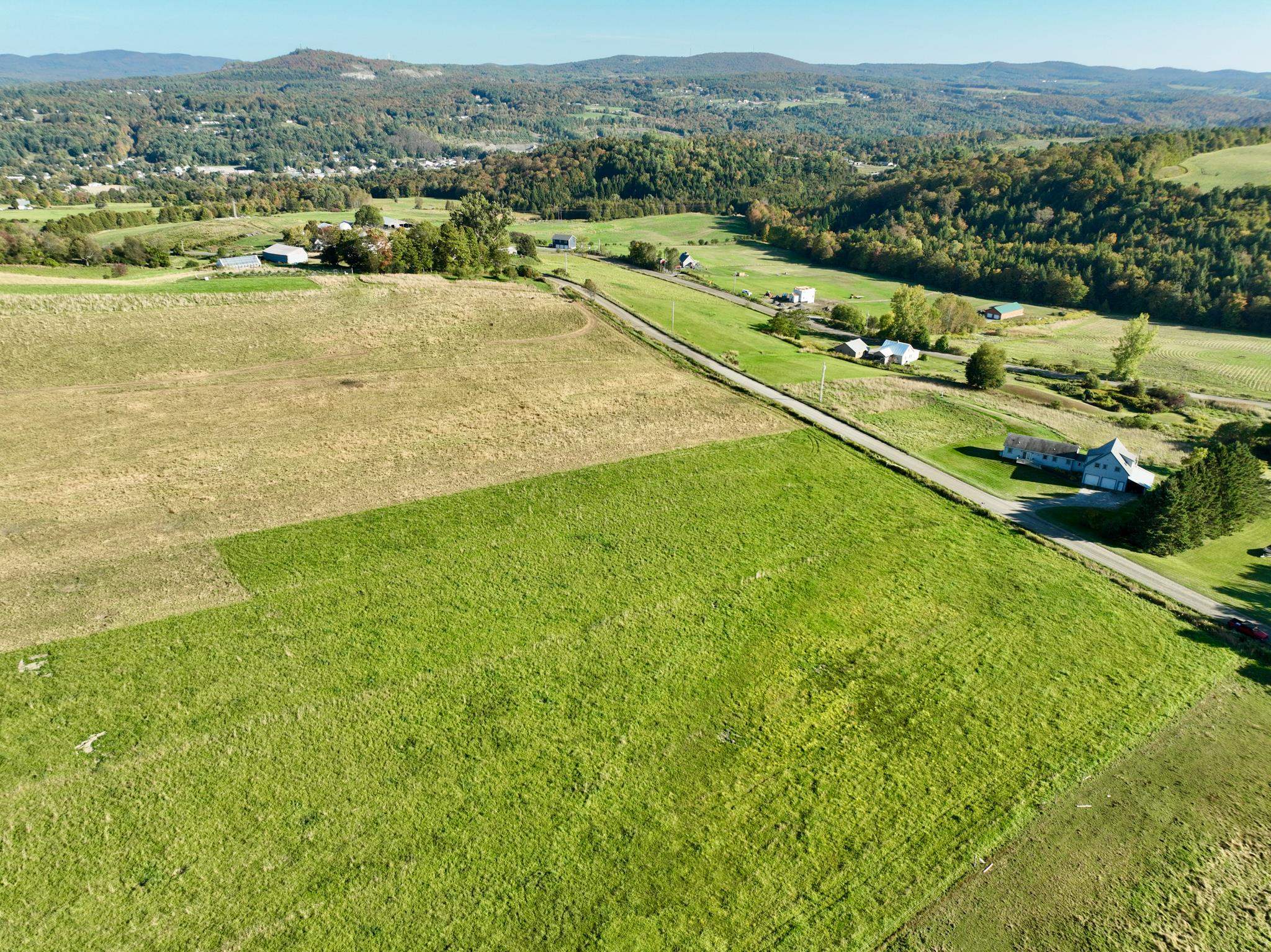 main property photo 6