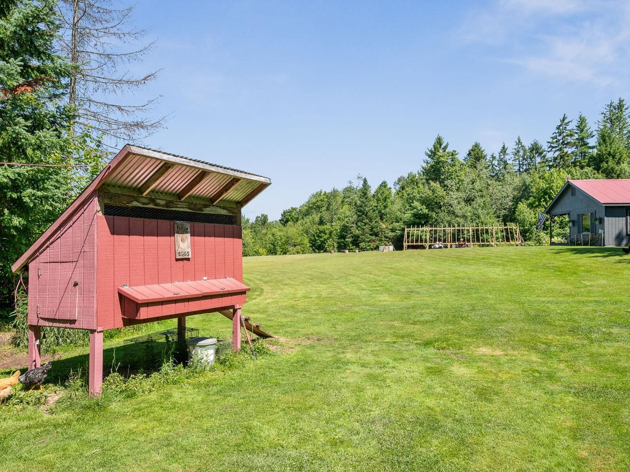 main property photo 59