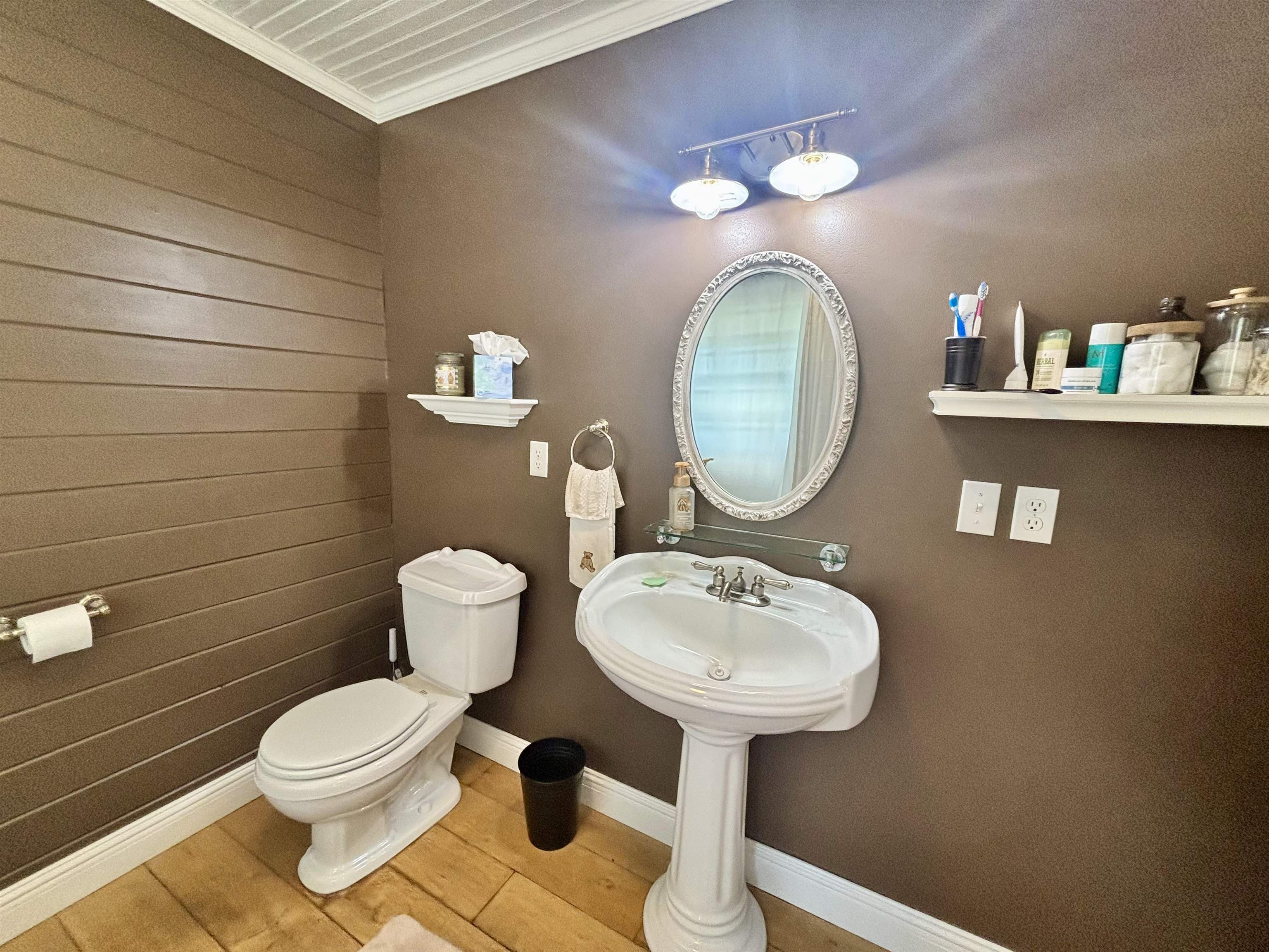main property photo 19