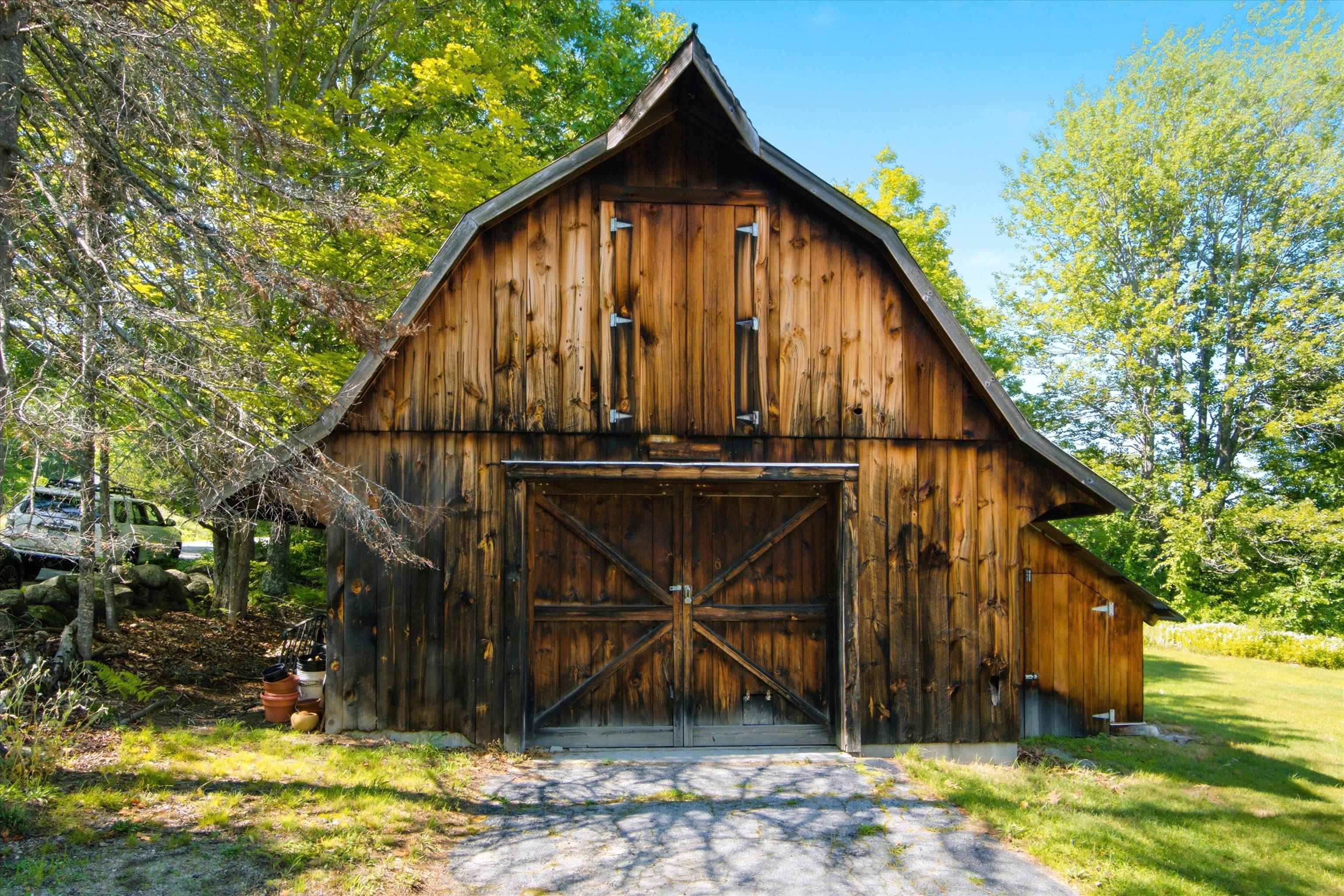 main property photo 46