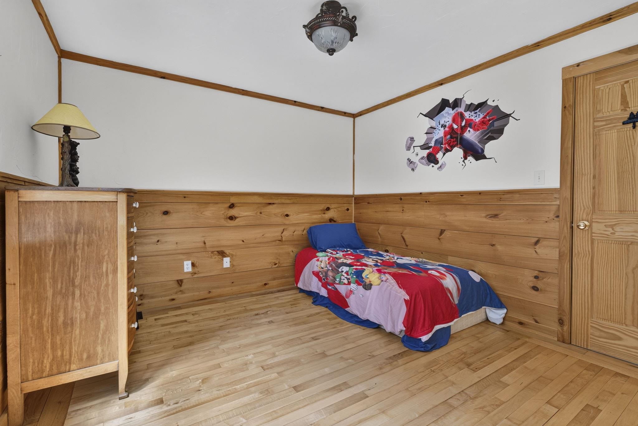 main property photo 19