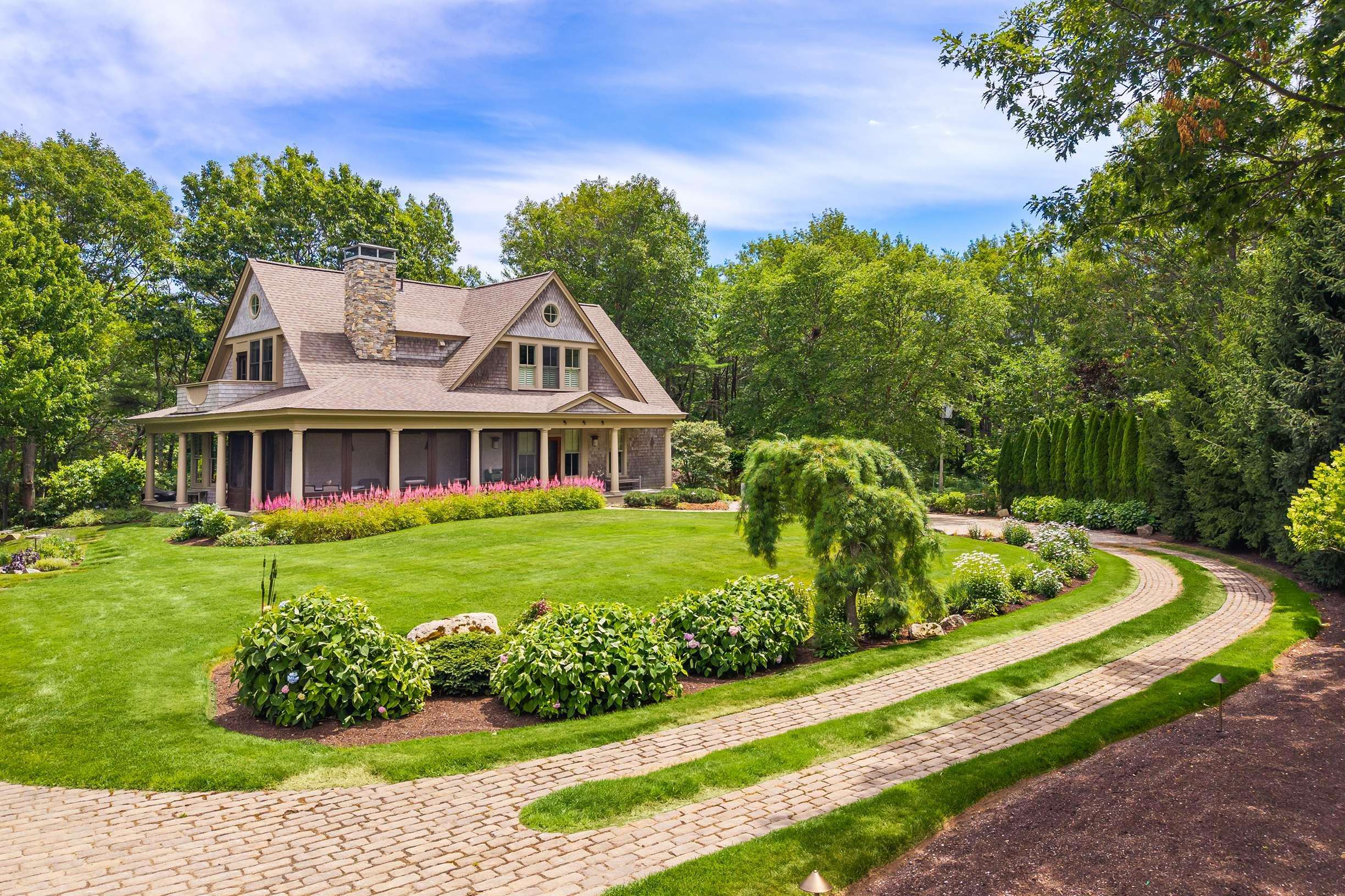 main property photo 2