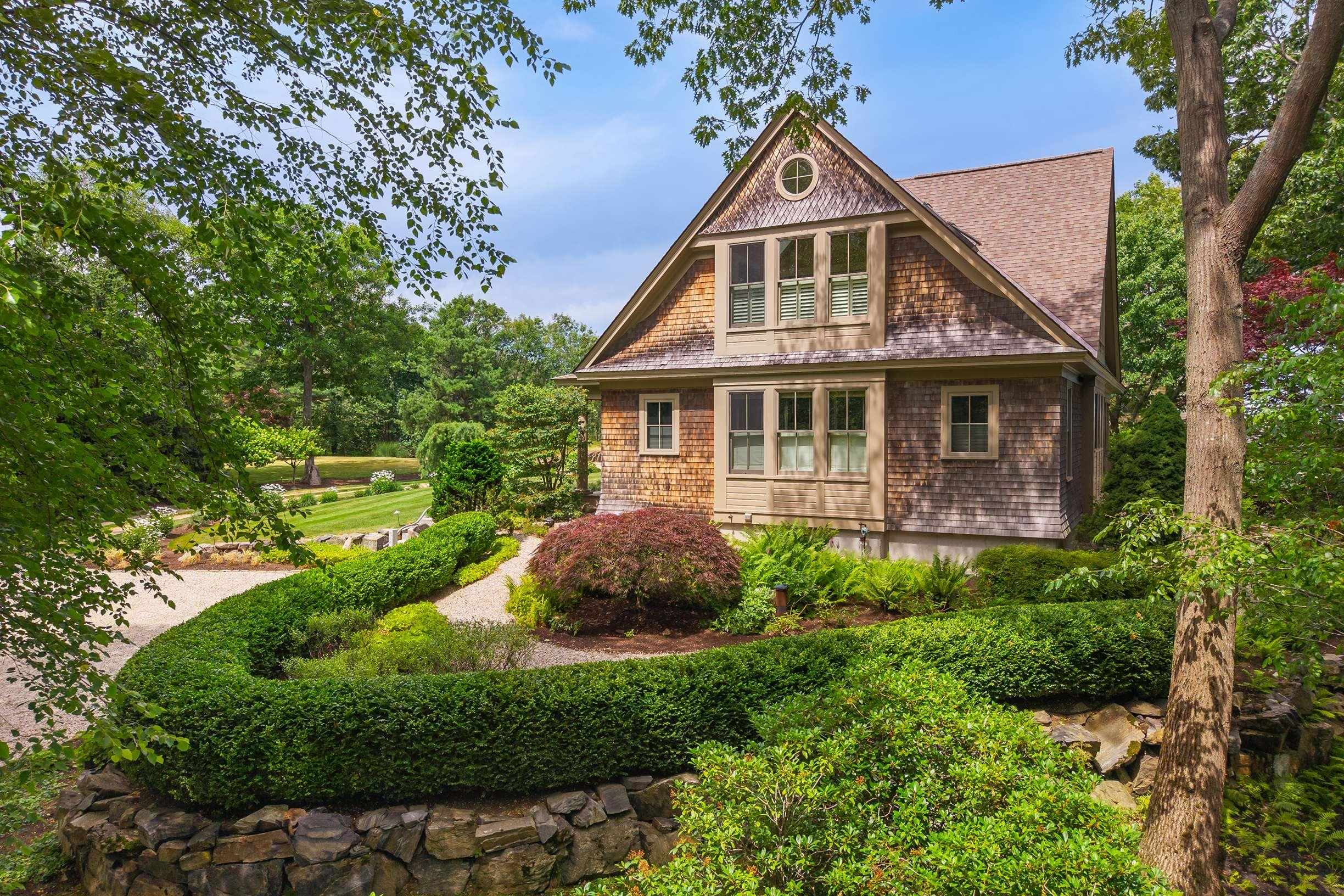 main property photo 42