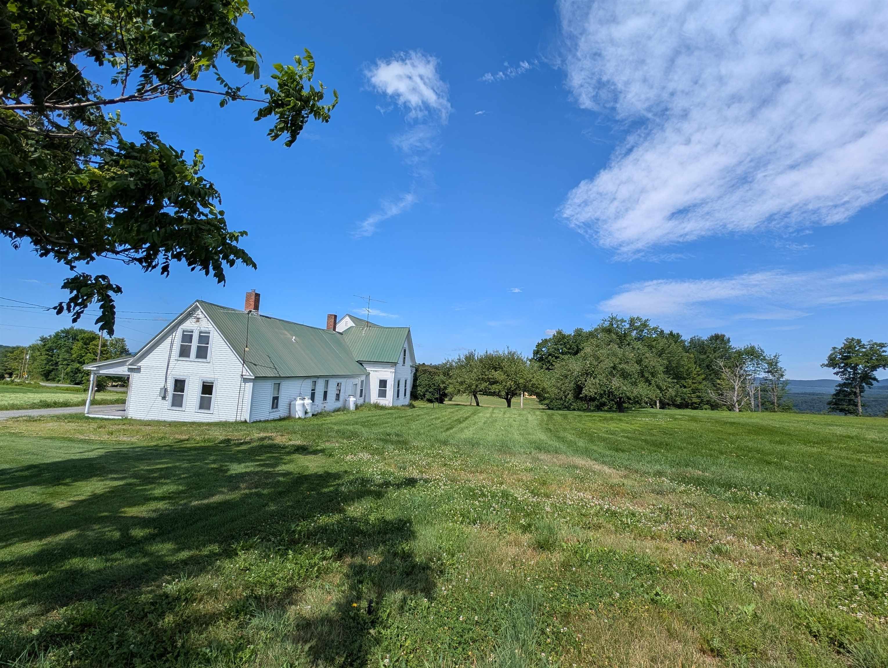 main property photo 8