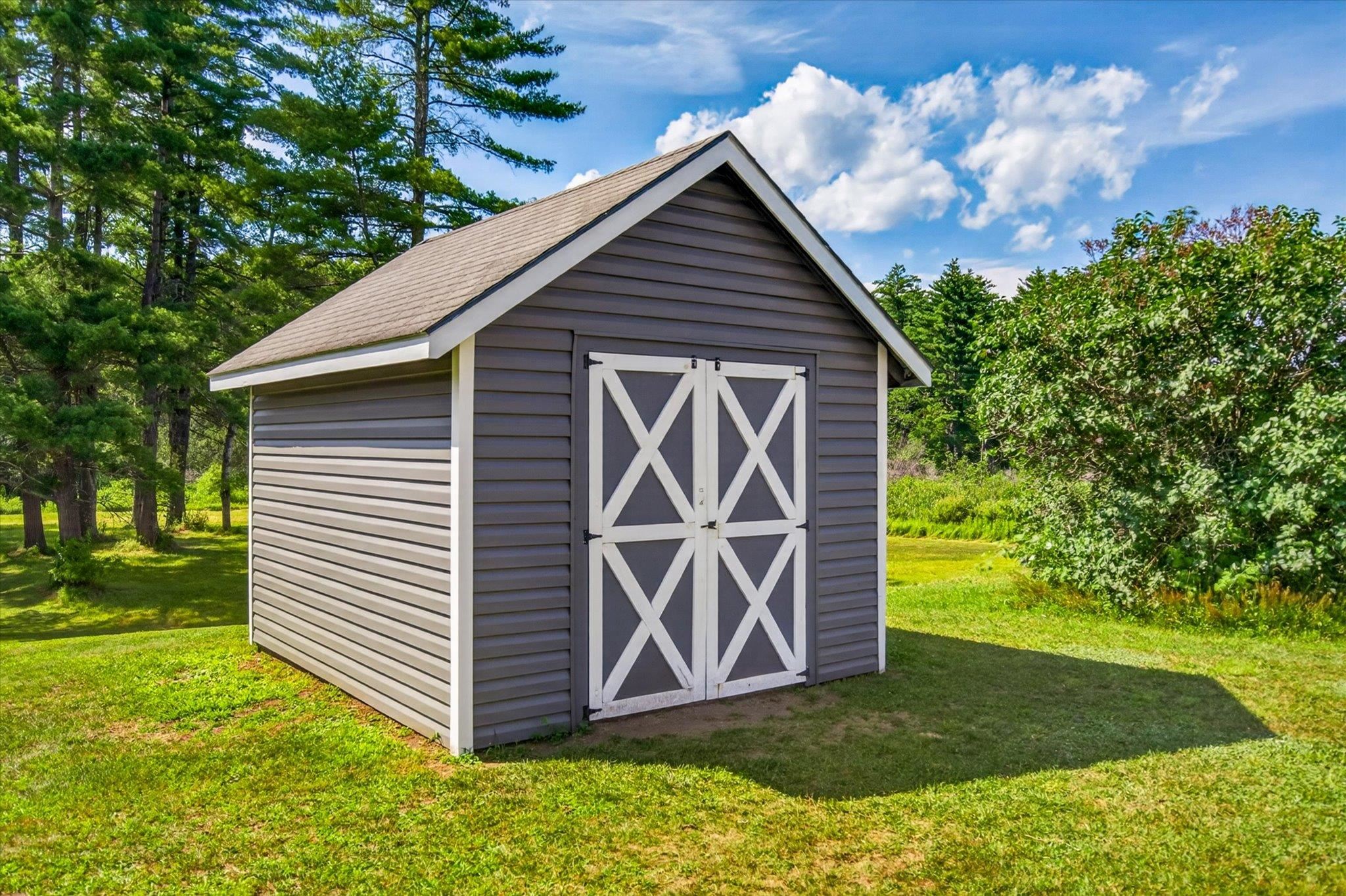 main property photo 40