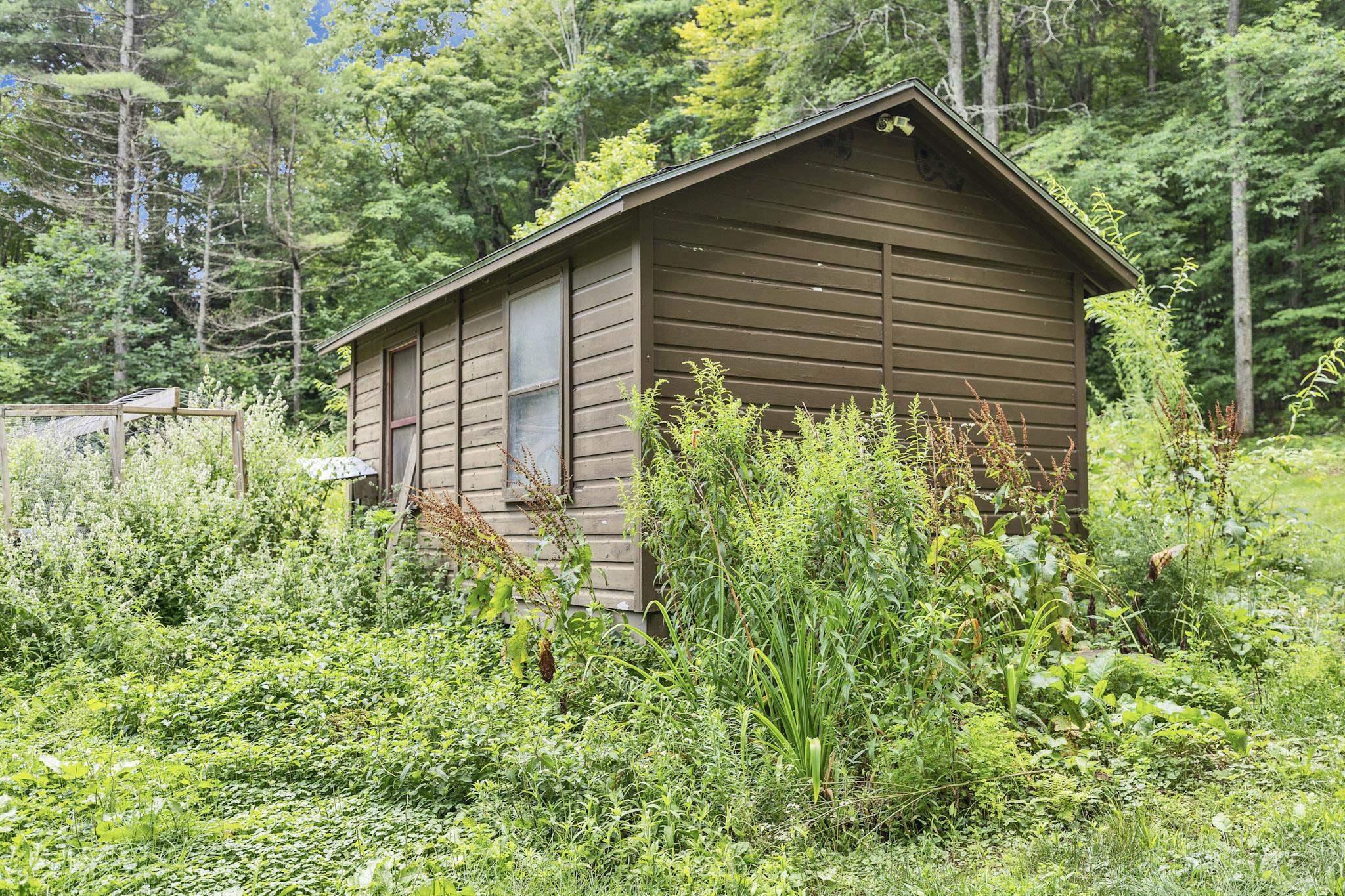 main property photo 49