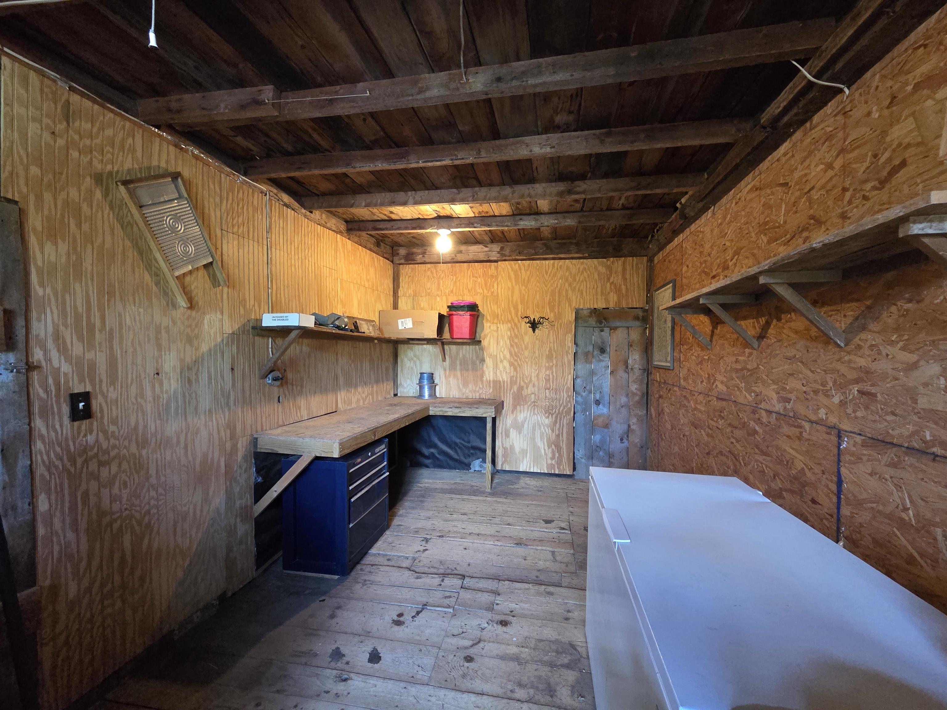 main property photo 31