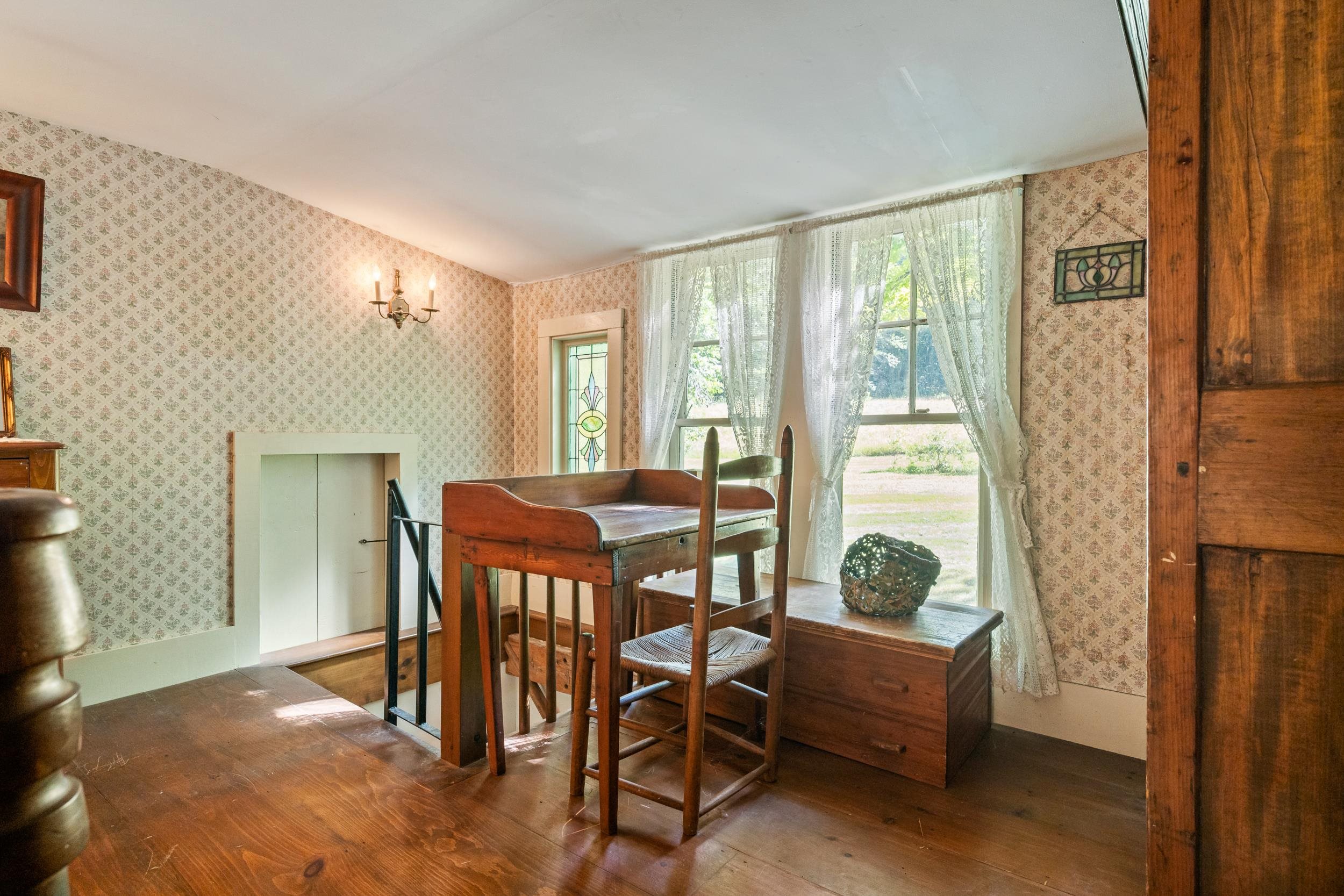 main property photo 24