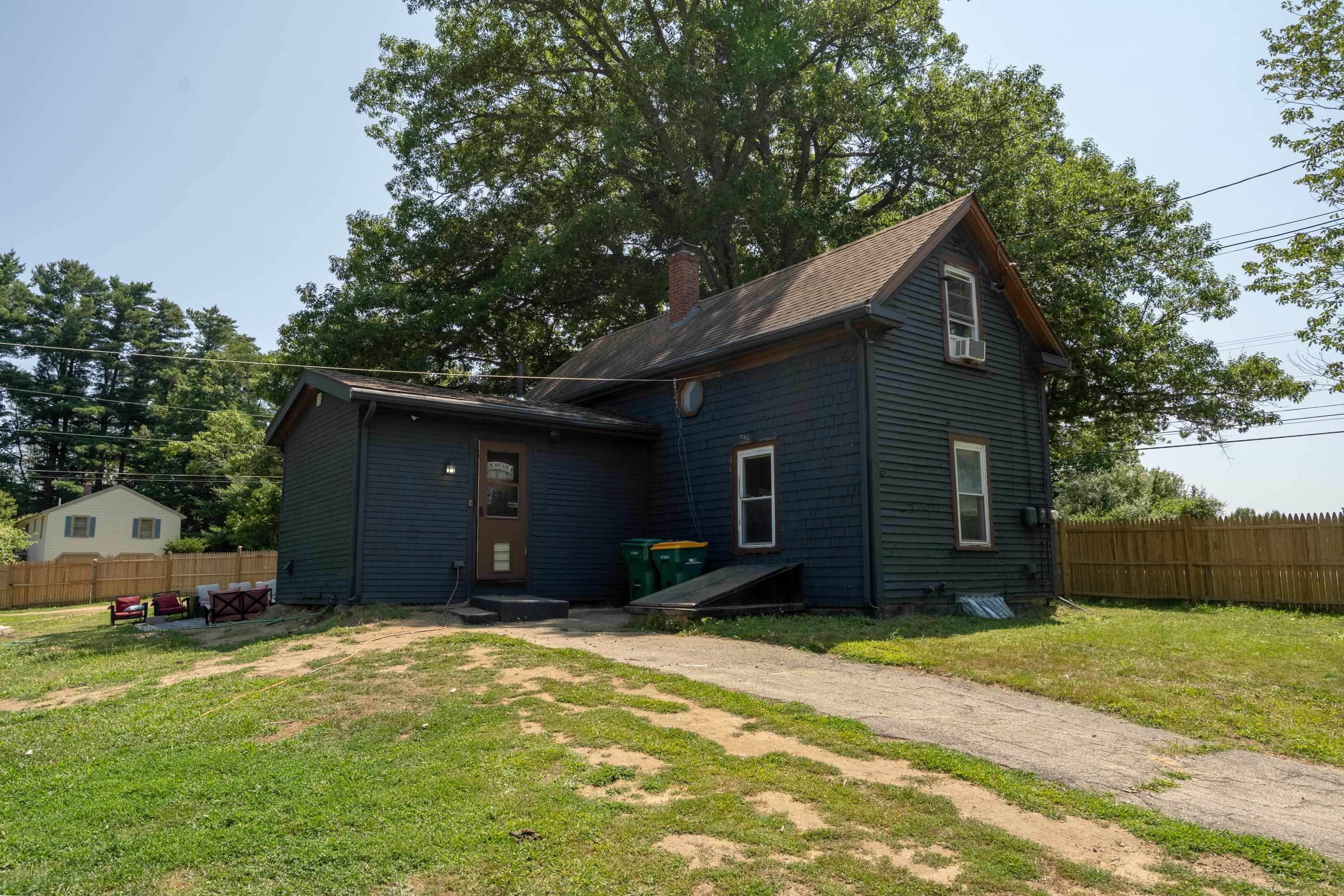 main property photo 19