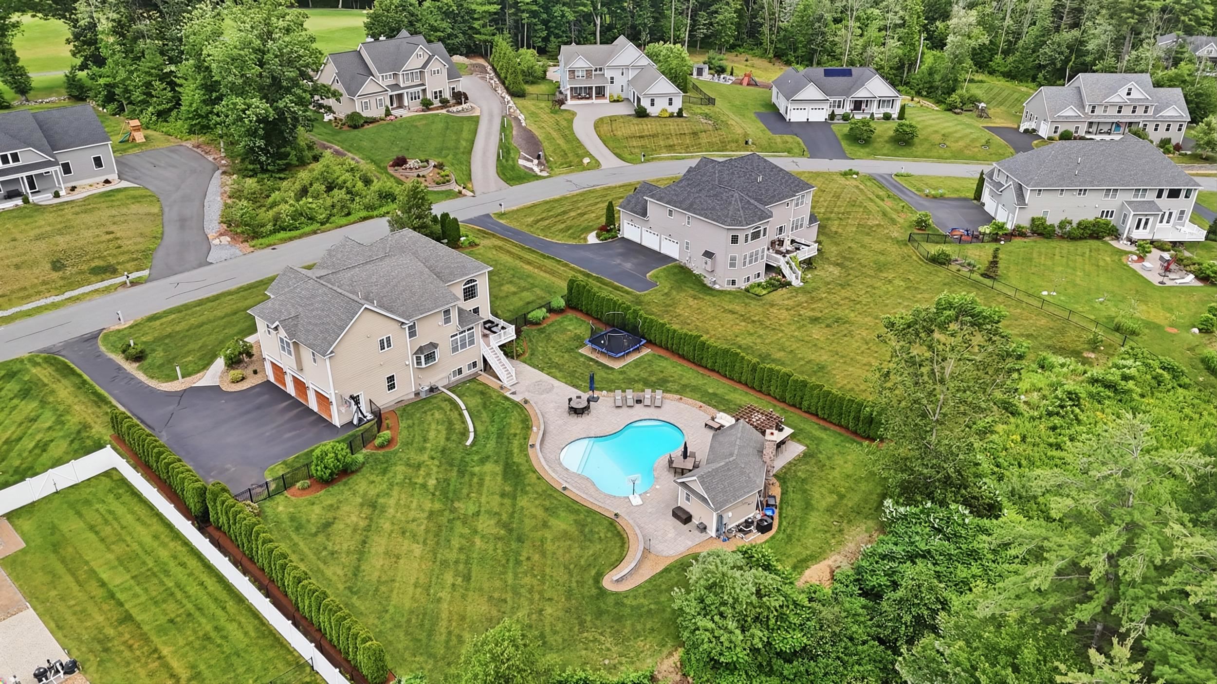 main property photo 58