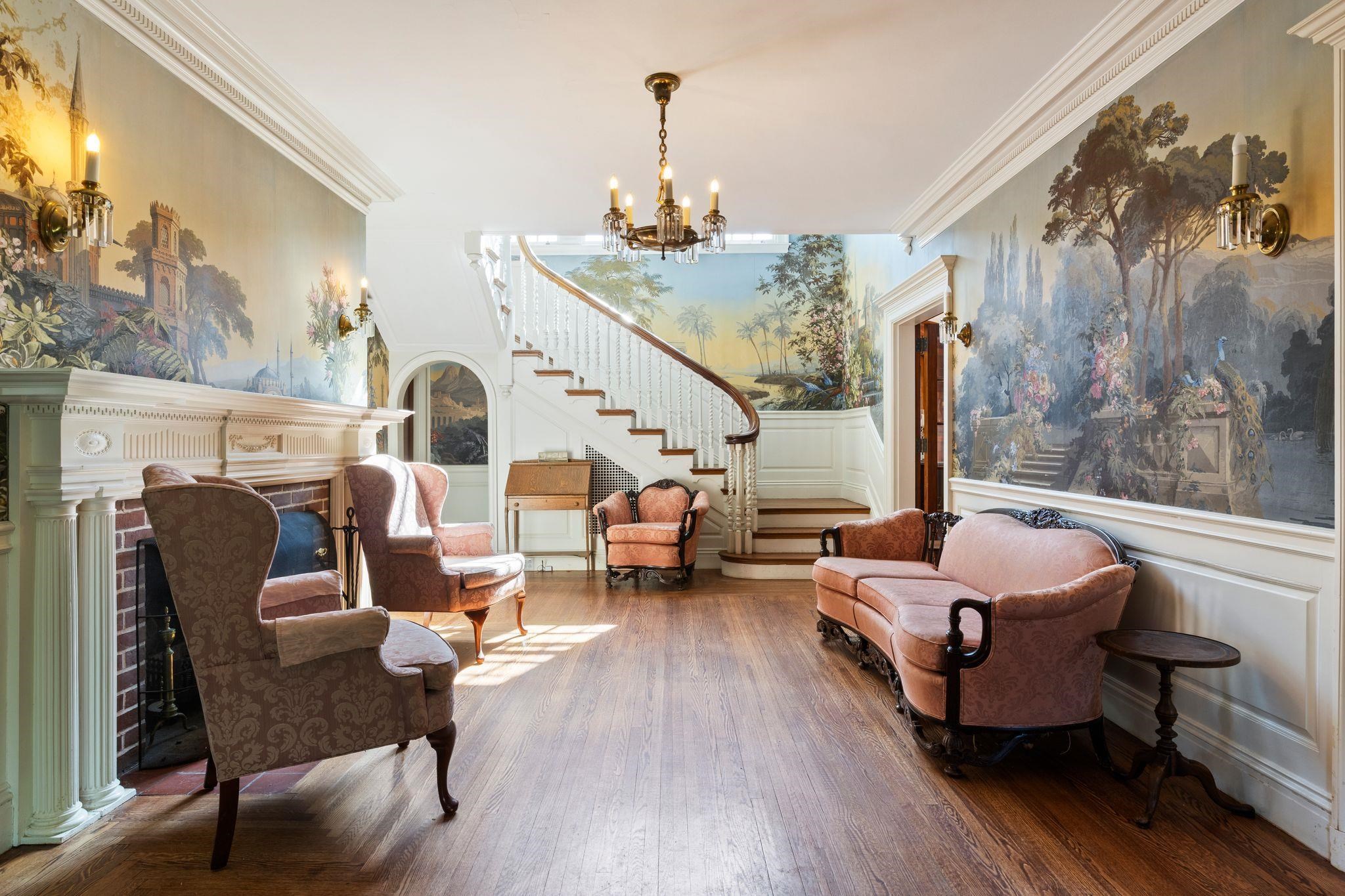 main property photo 12