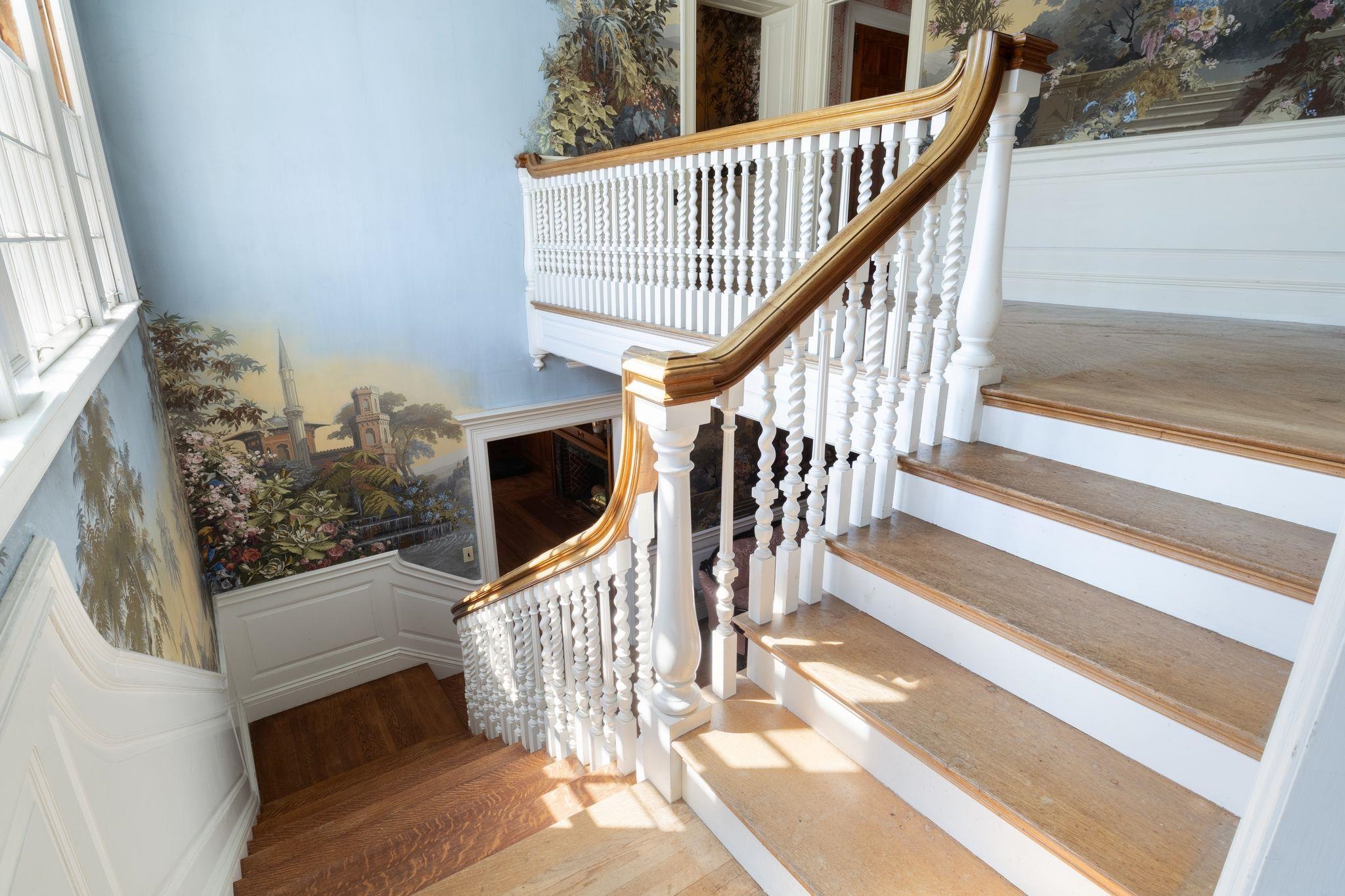 main property photo 25