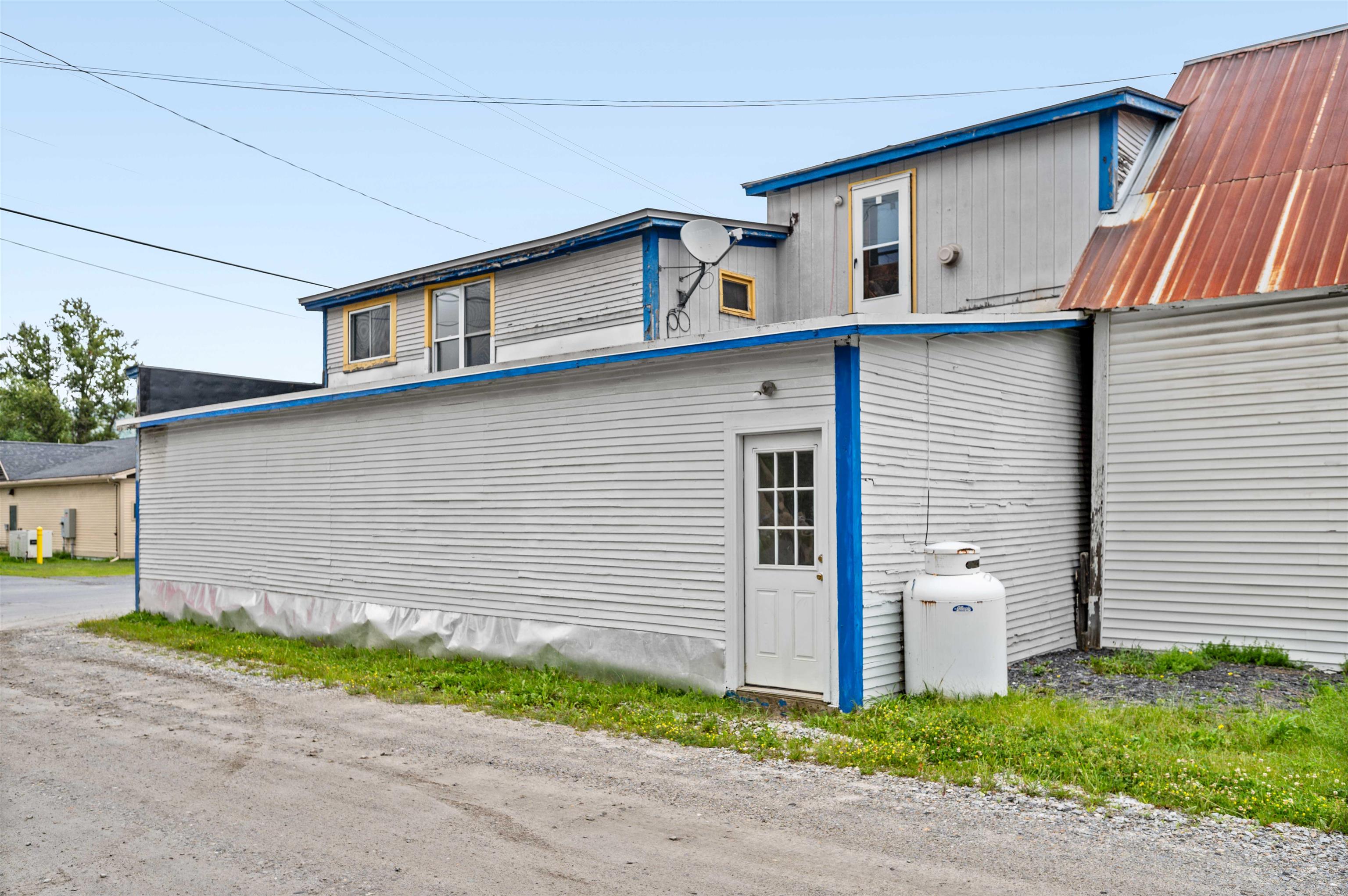 main property photo 51