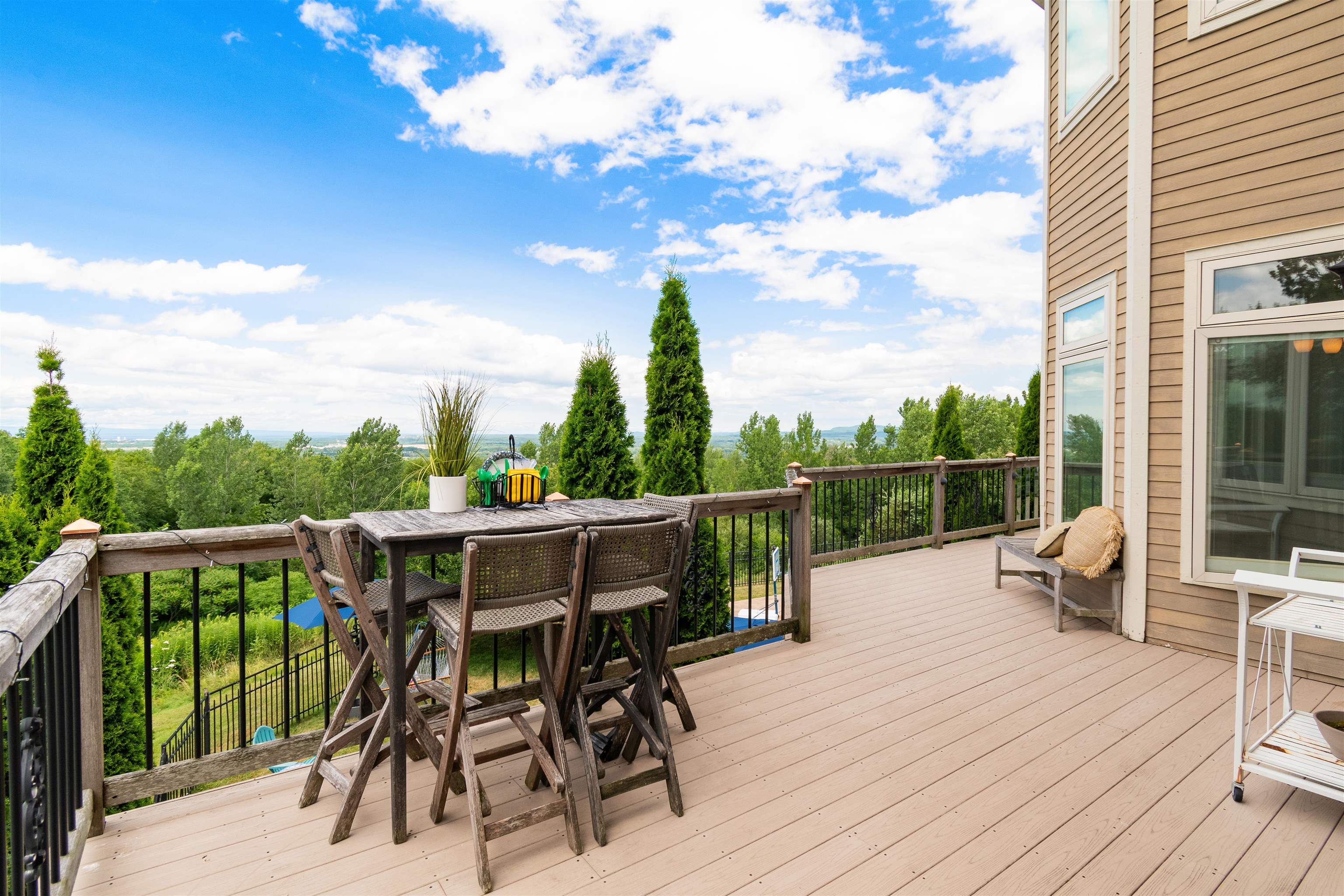 main property photo 59