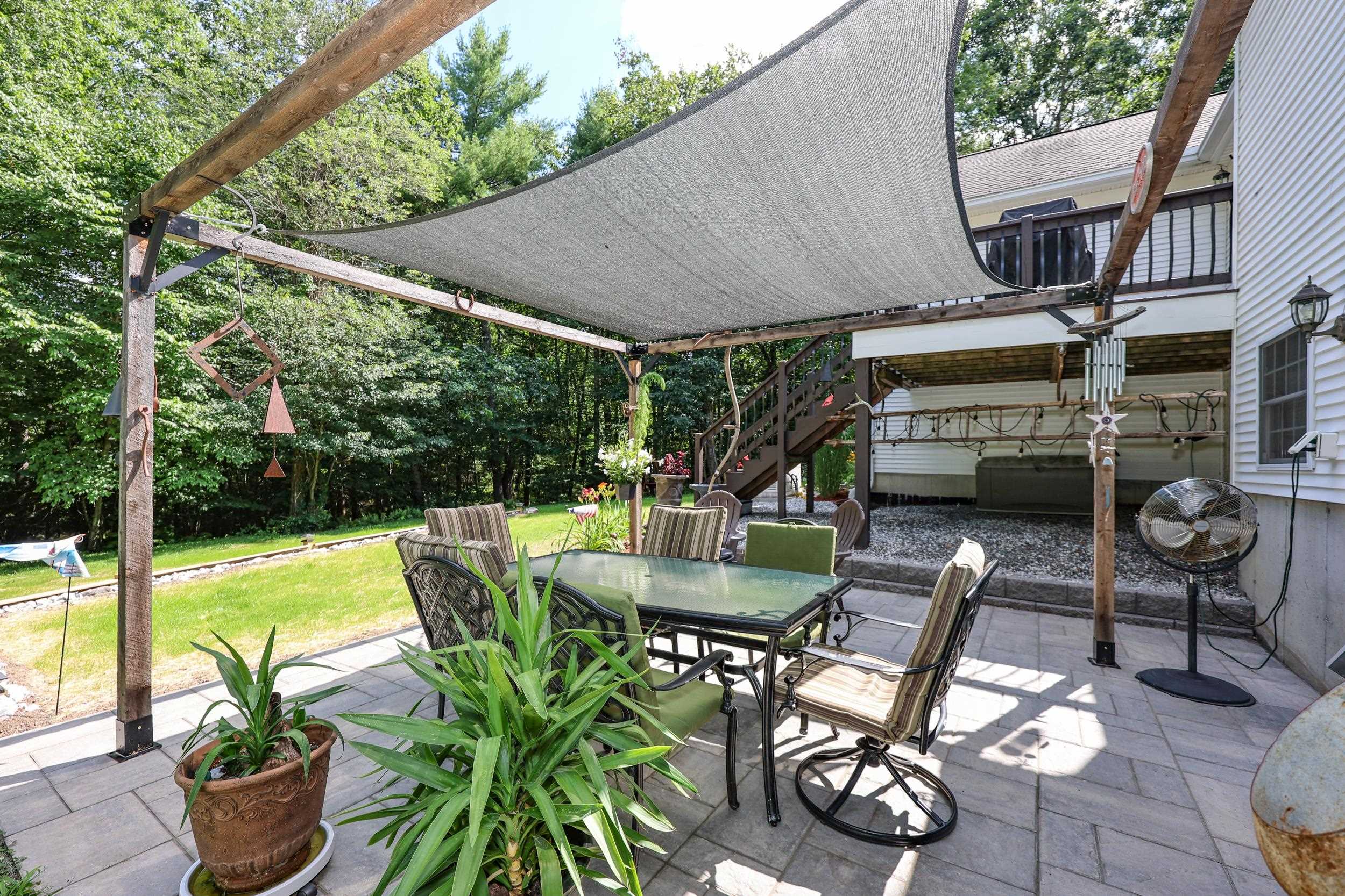 main property photo 50