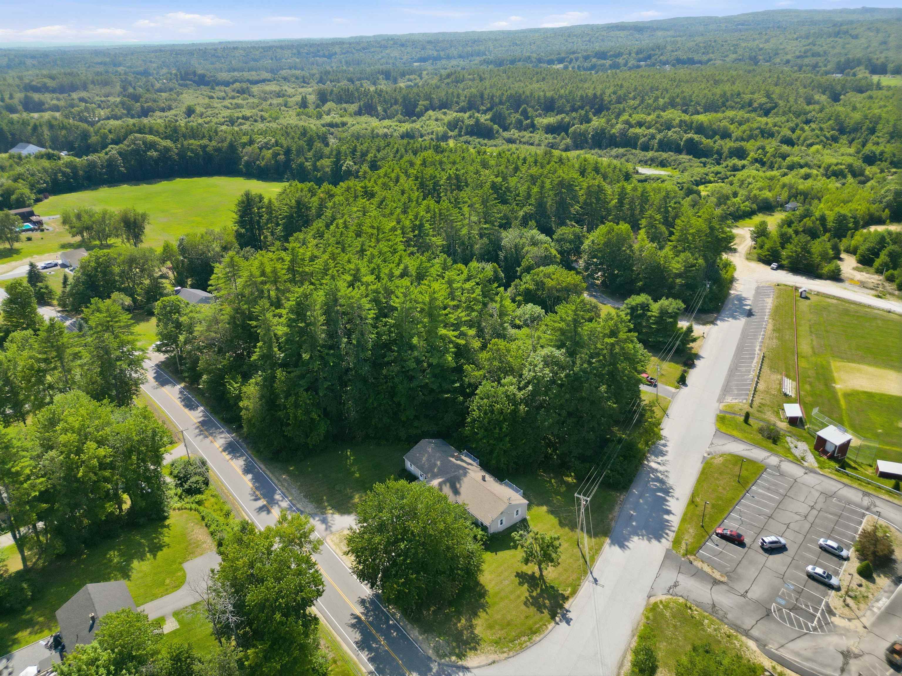 main property photo 12