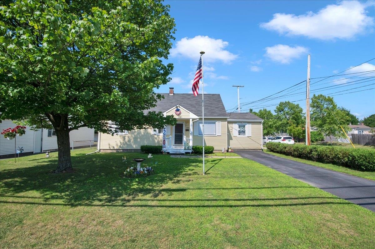 main property photo 28