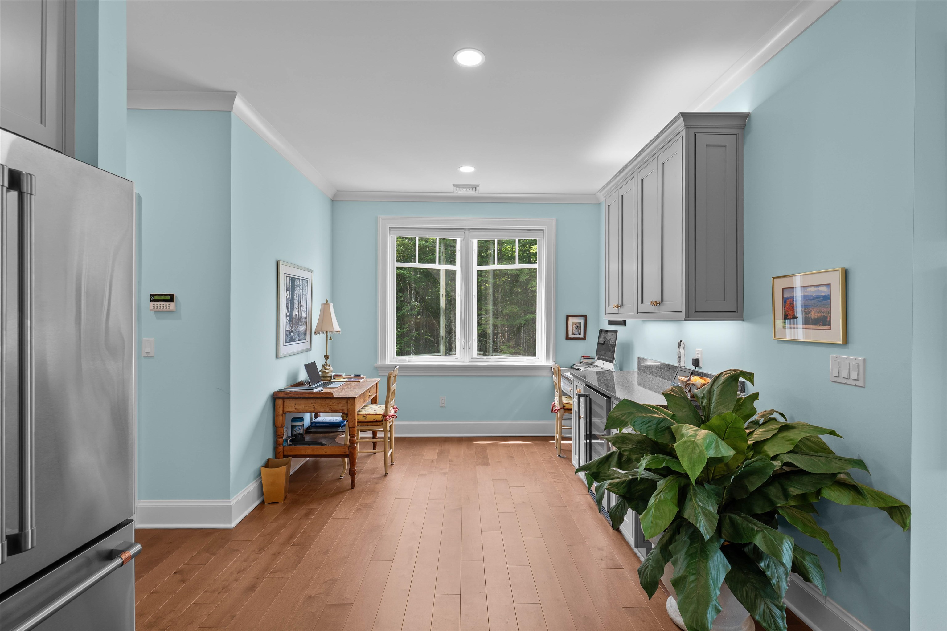 main property photo 59