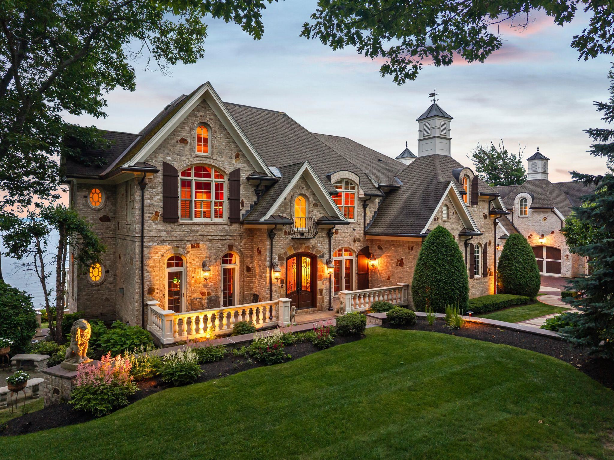 main property photo 6