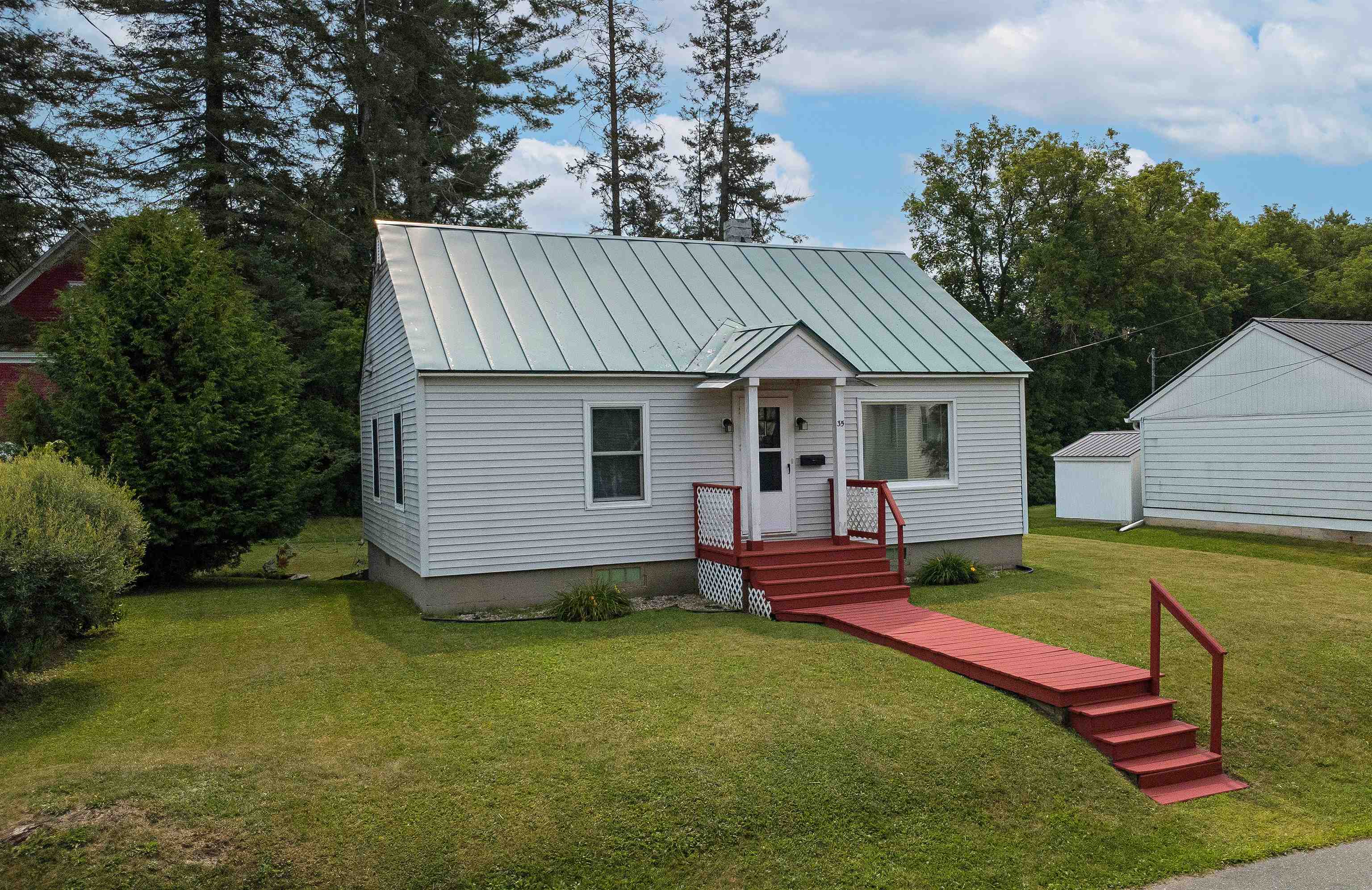 main property photo 2