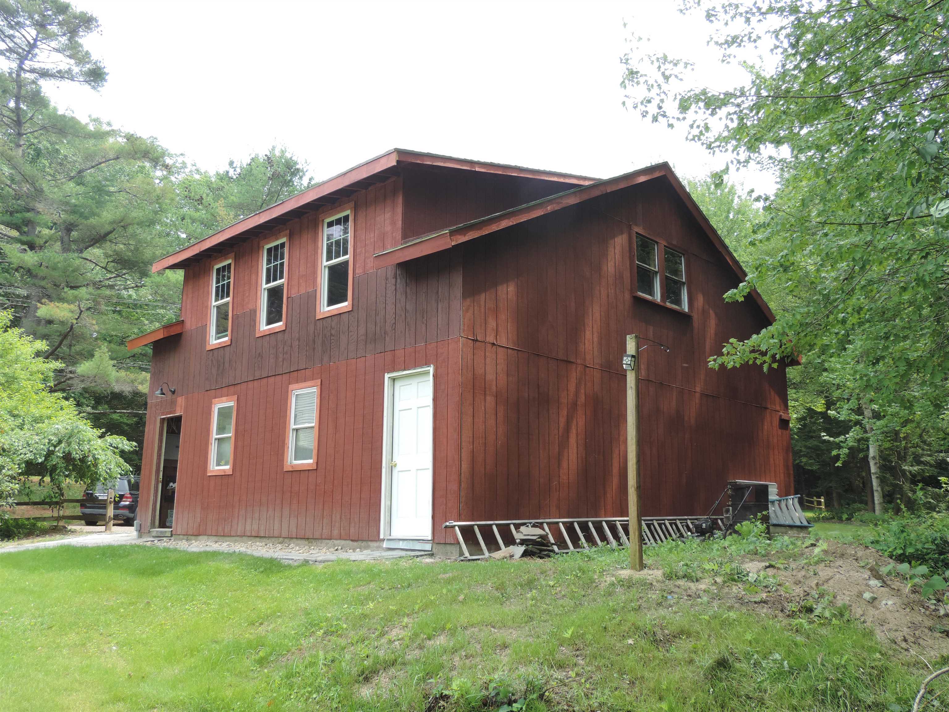 main property photo 46