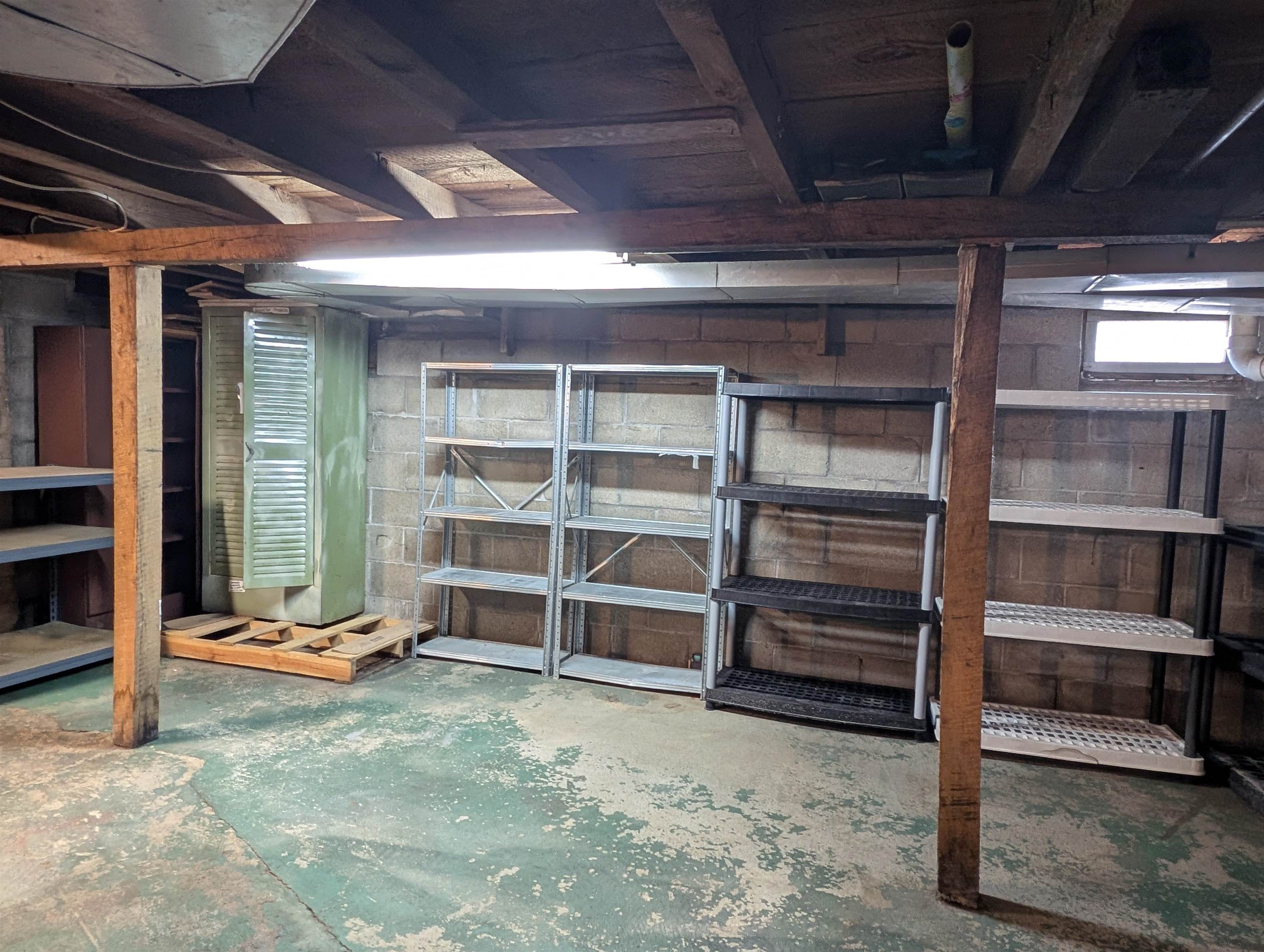 main property photo 19