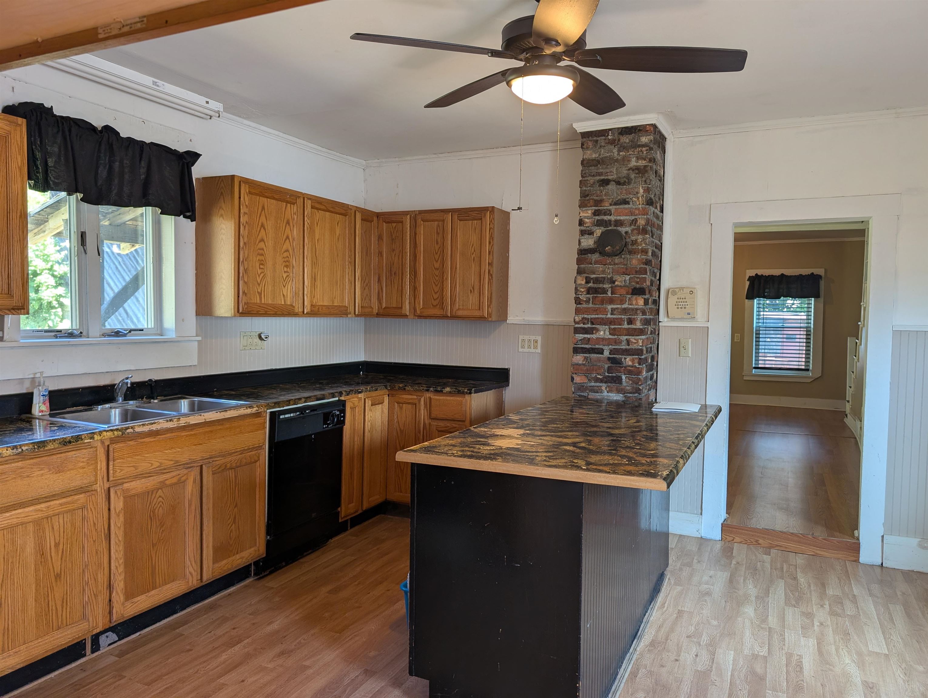 main property photo 7