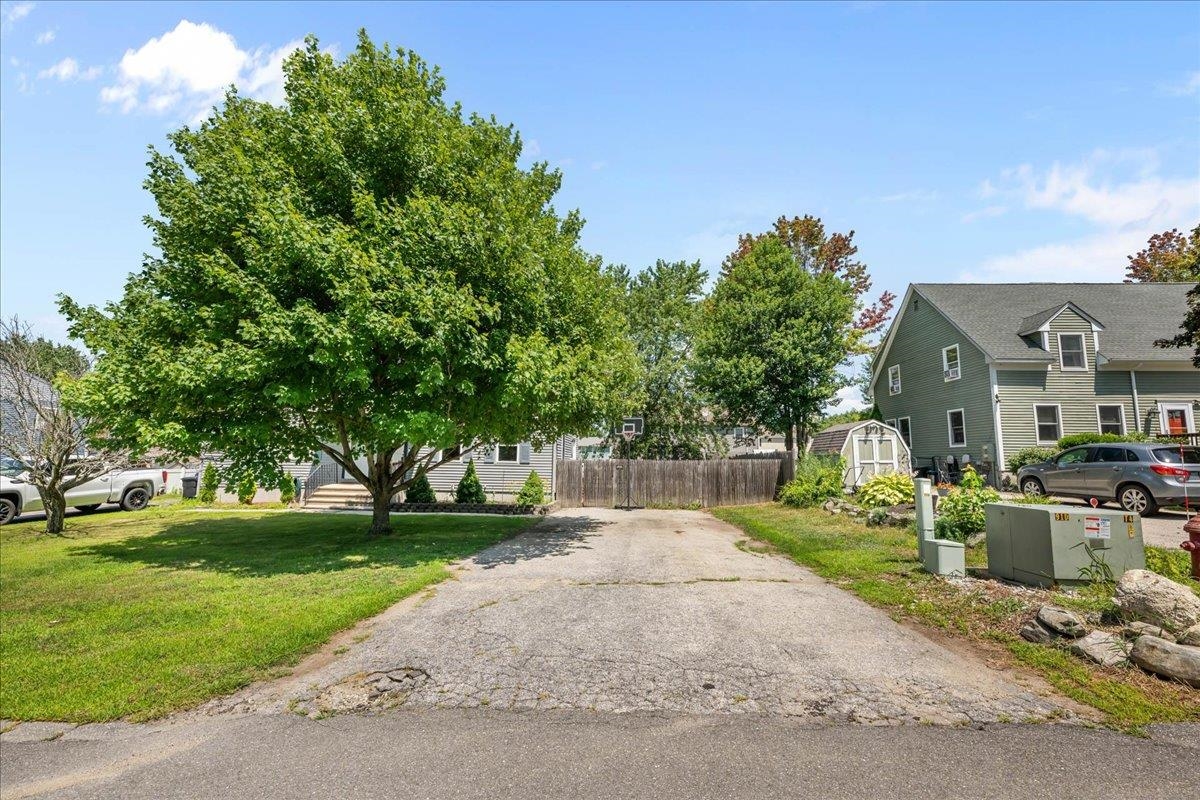 main property photo 29