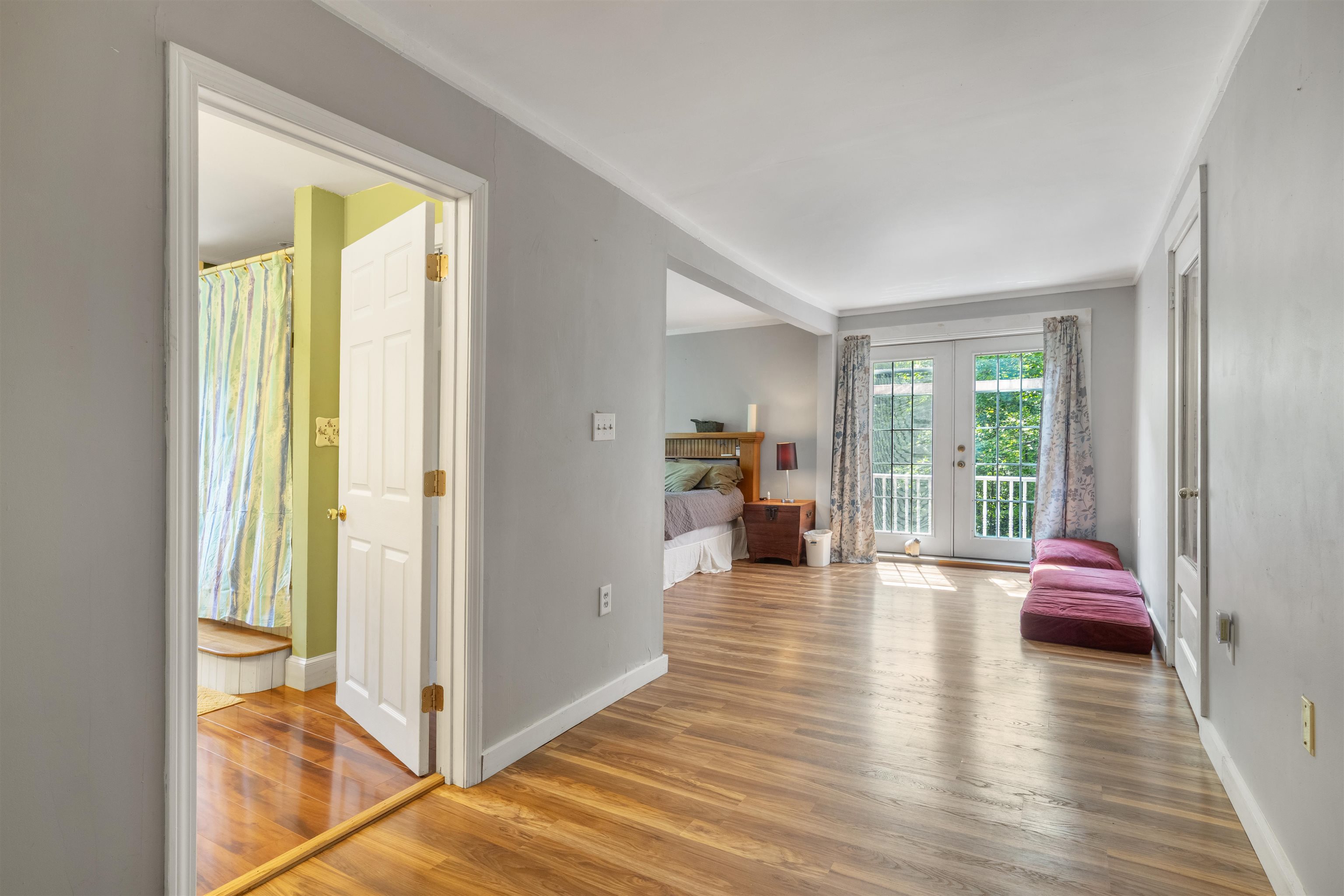 main property photo 37