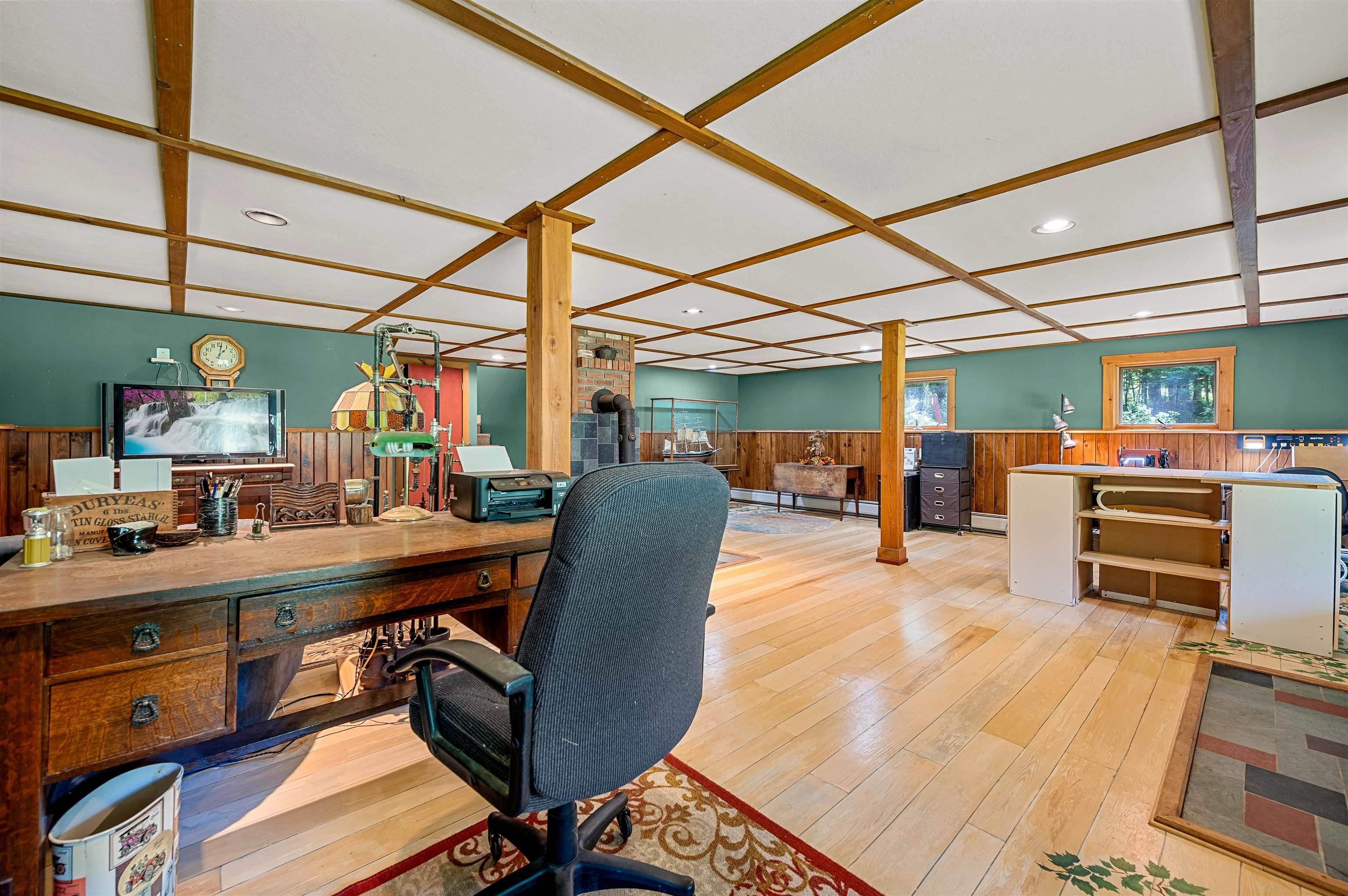 main property photo 47
