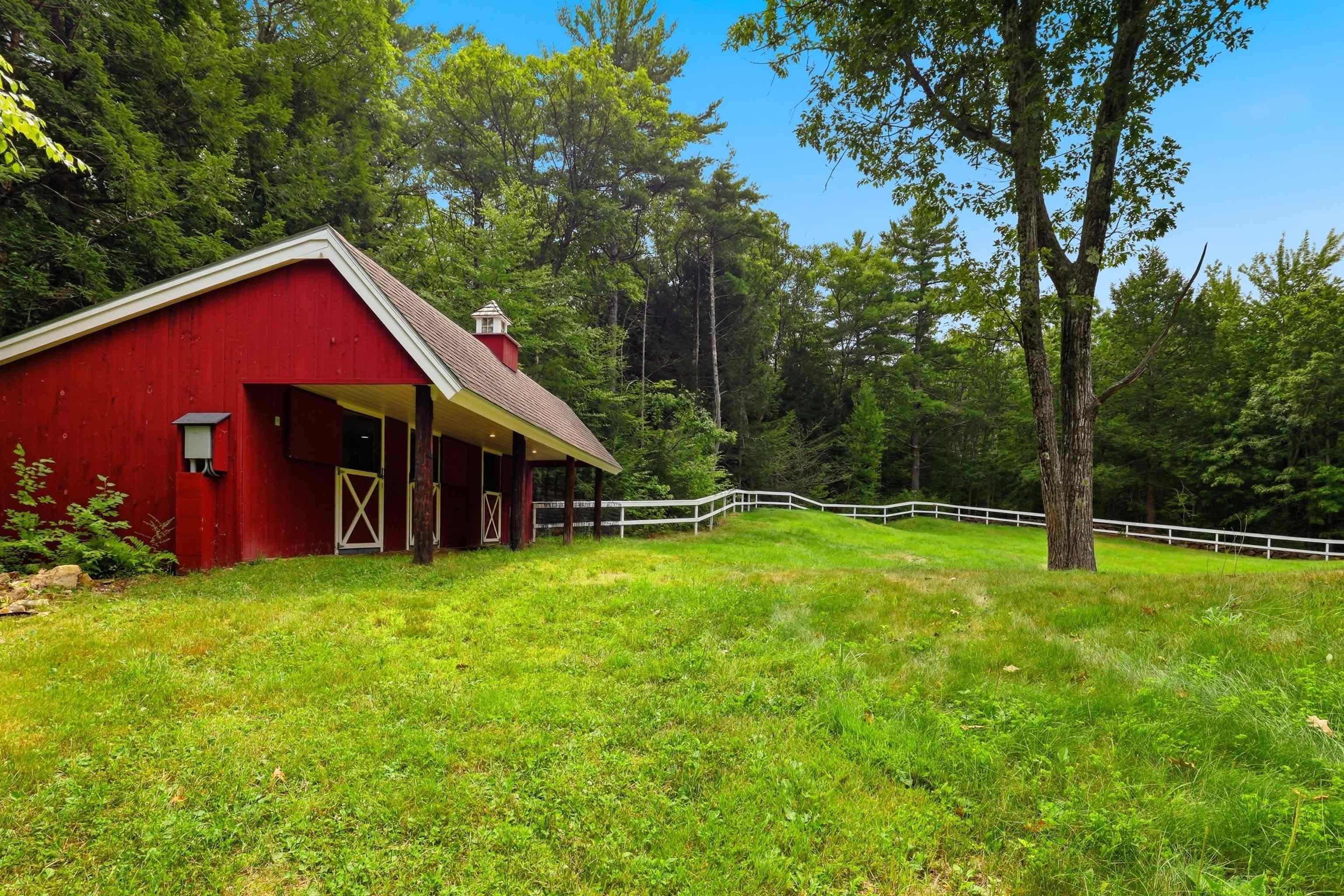 main property photo 41
