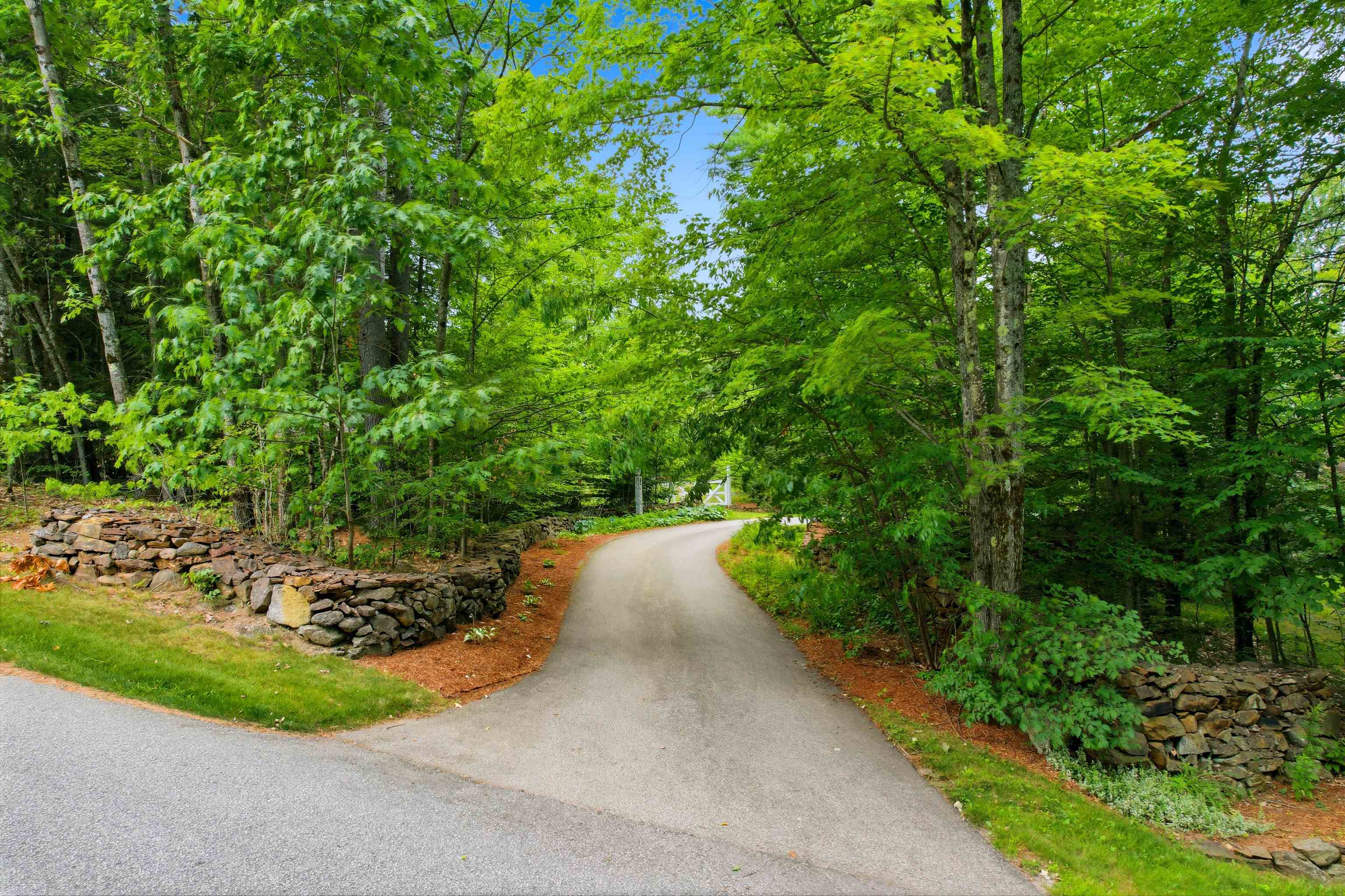 main property photo 59