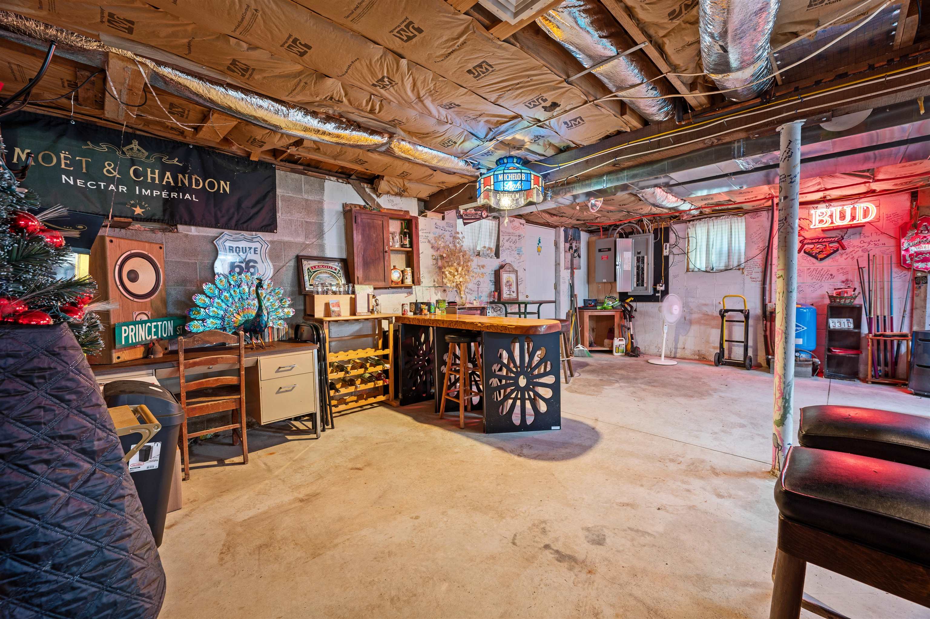 main property photo 18