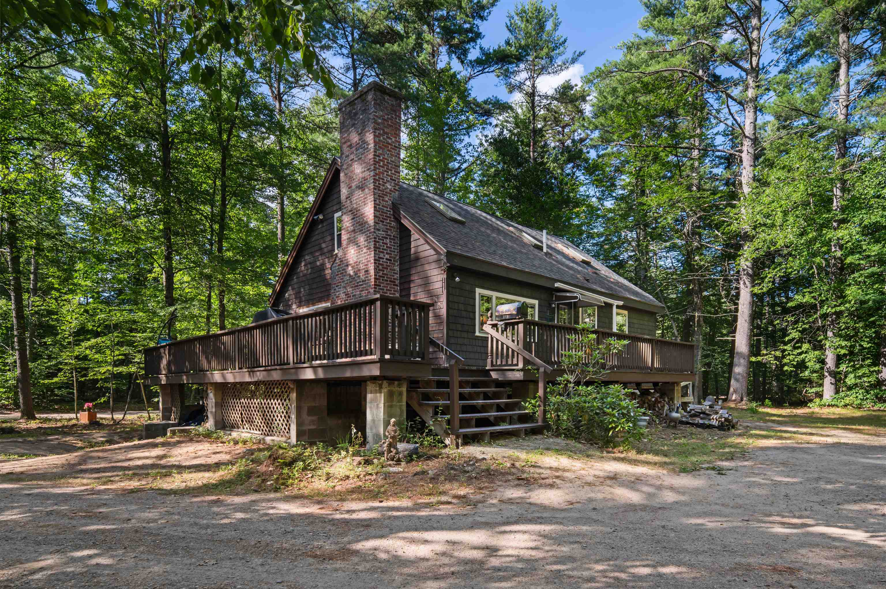 main property photo 23